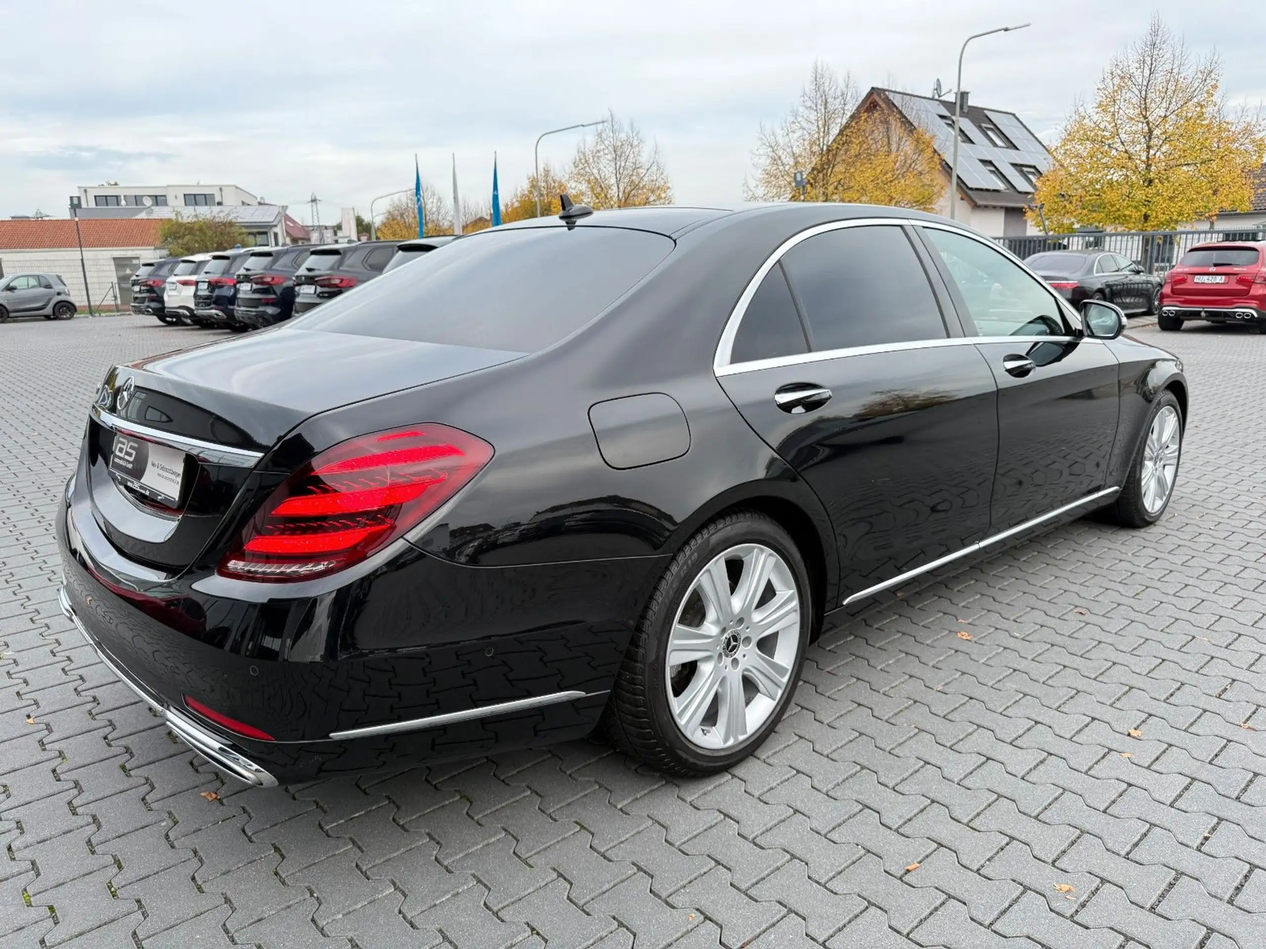 Mercedes-Benz - S 350