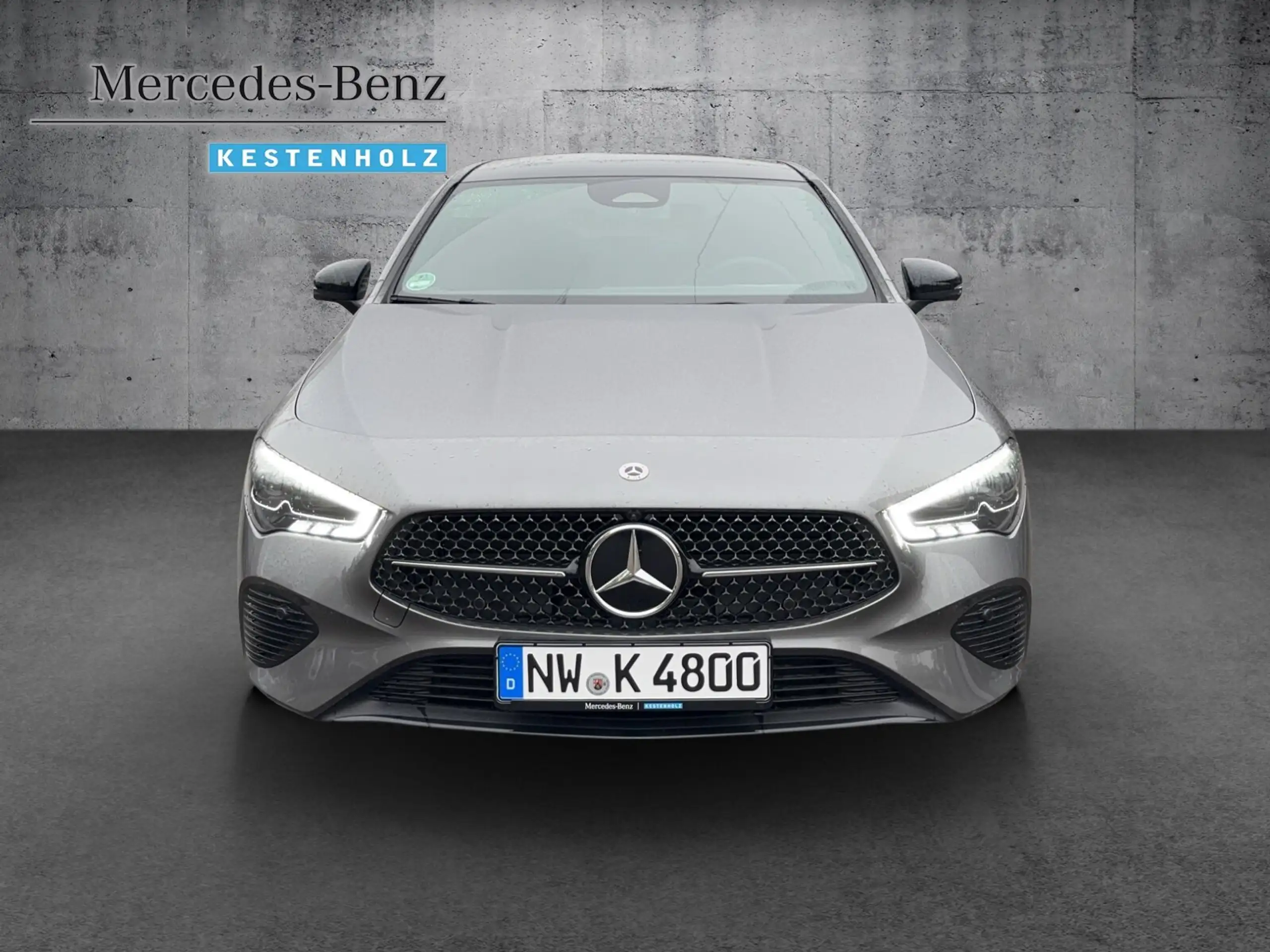 Mercedes-Benz - CLA 200