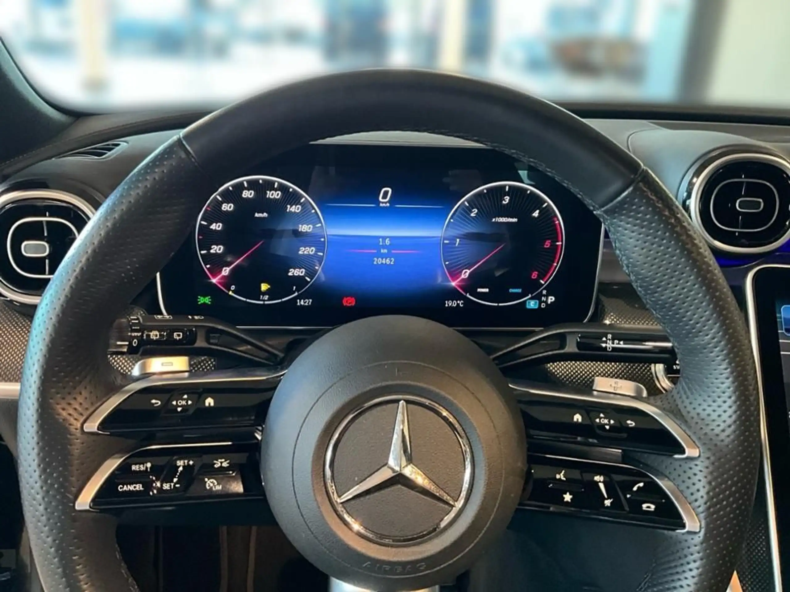 Mercedes-Benz - C 220