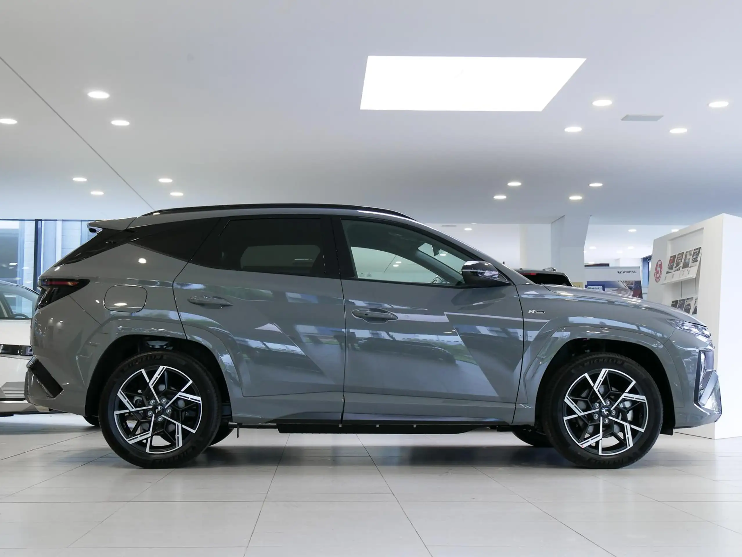 Hyundai - TUCSON