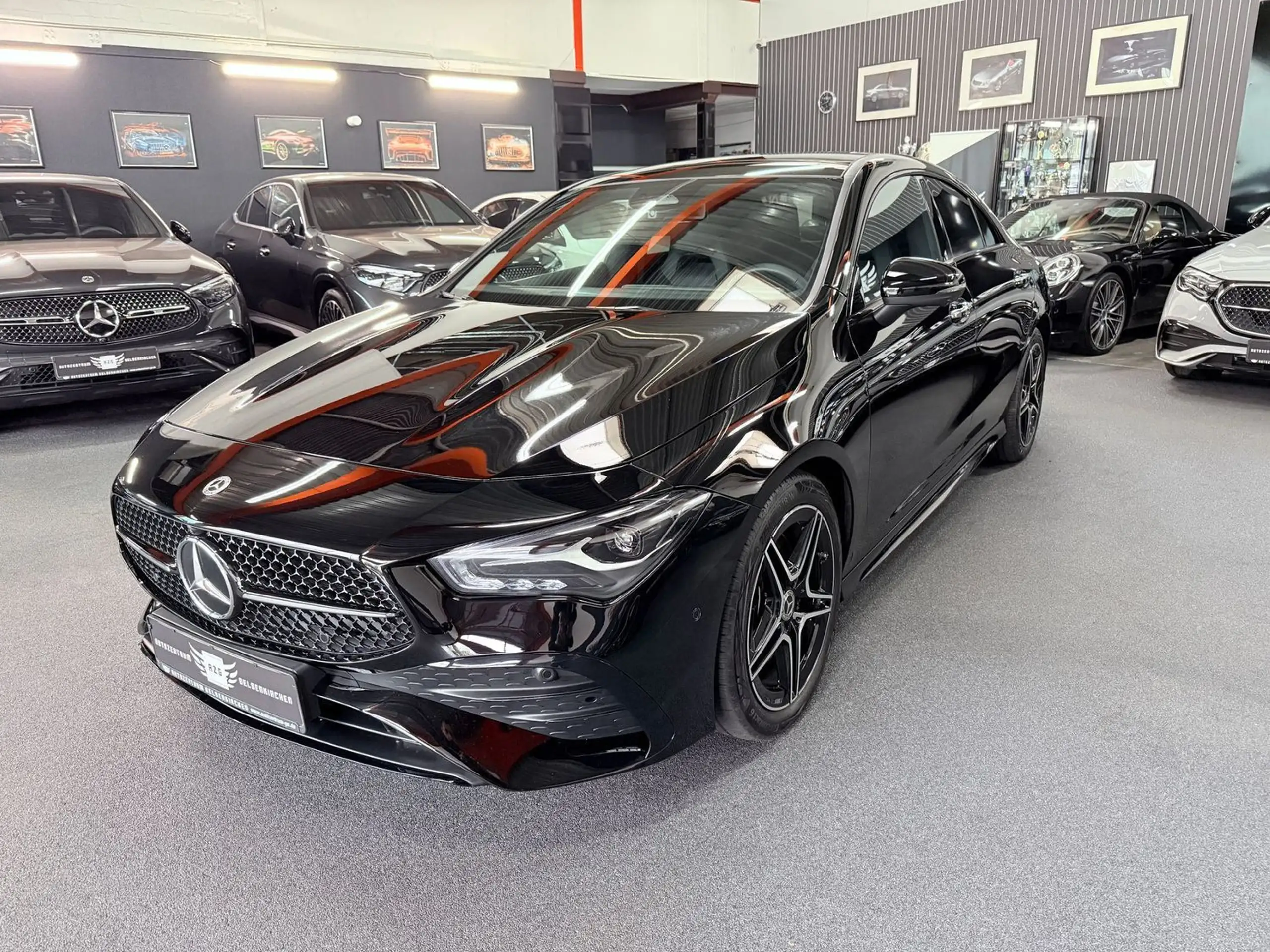 Mercedes-Benz - CLA 250