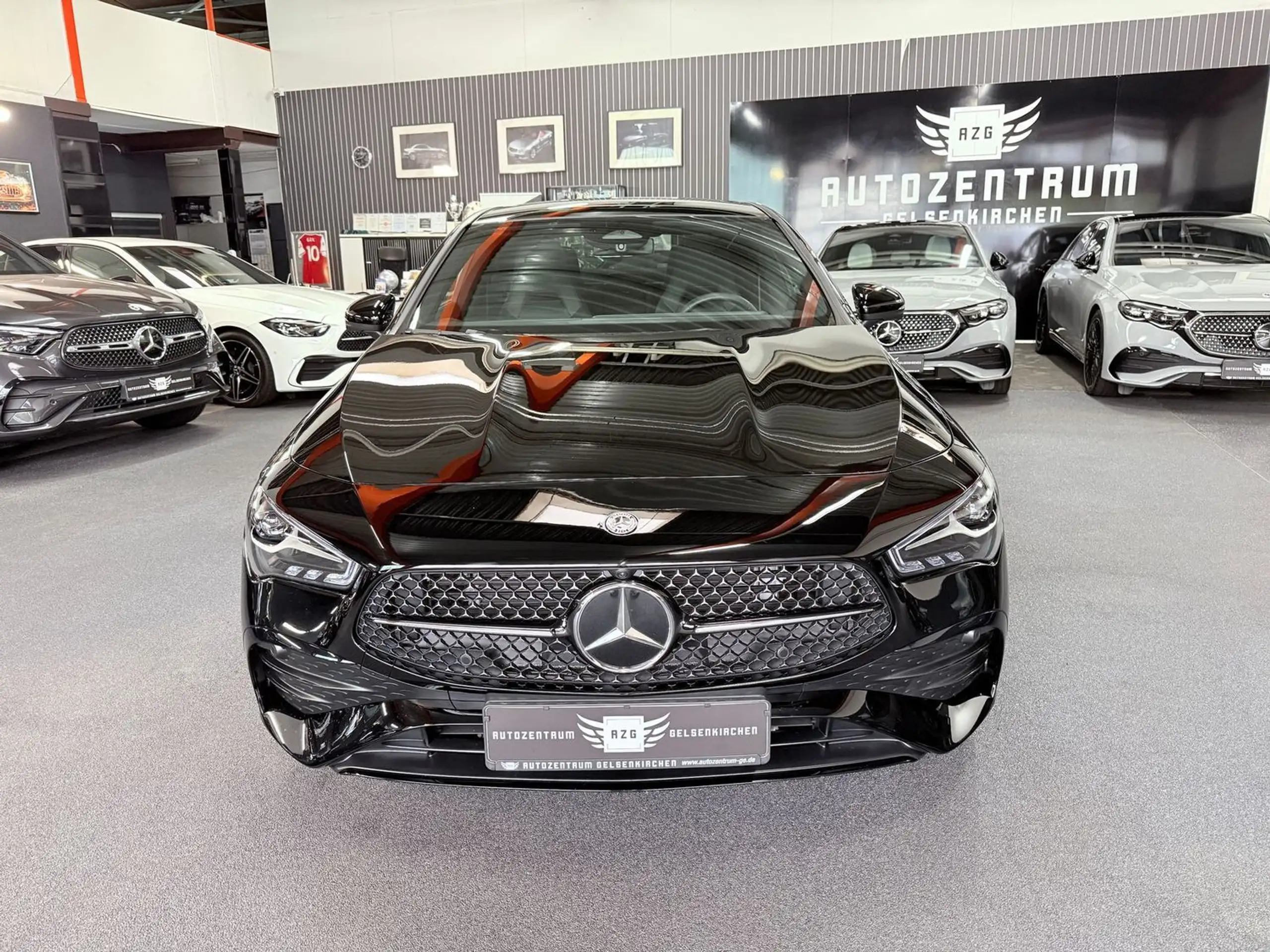 Mercedes-Benz - CLA 250