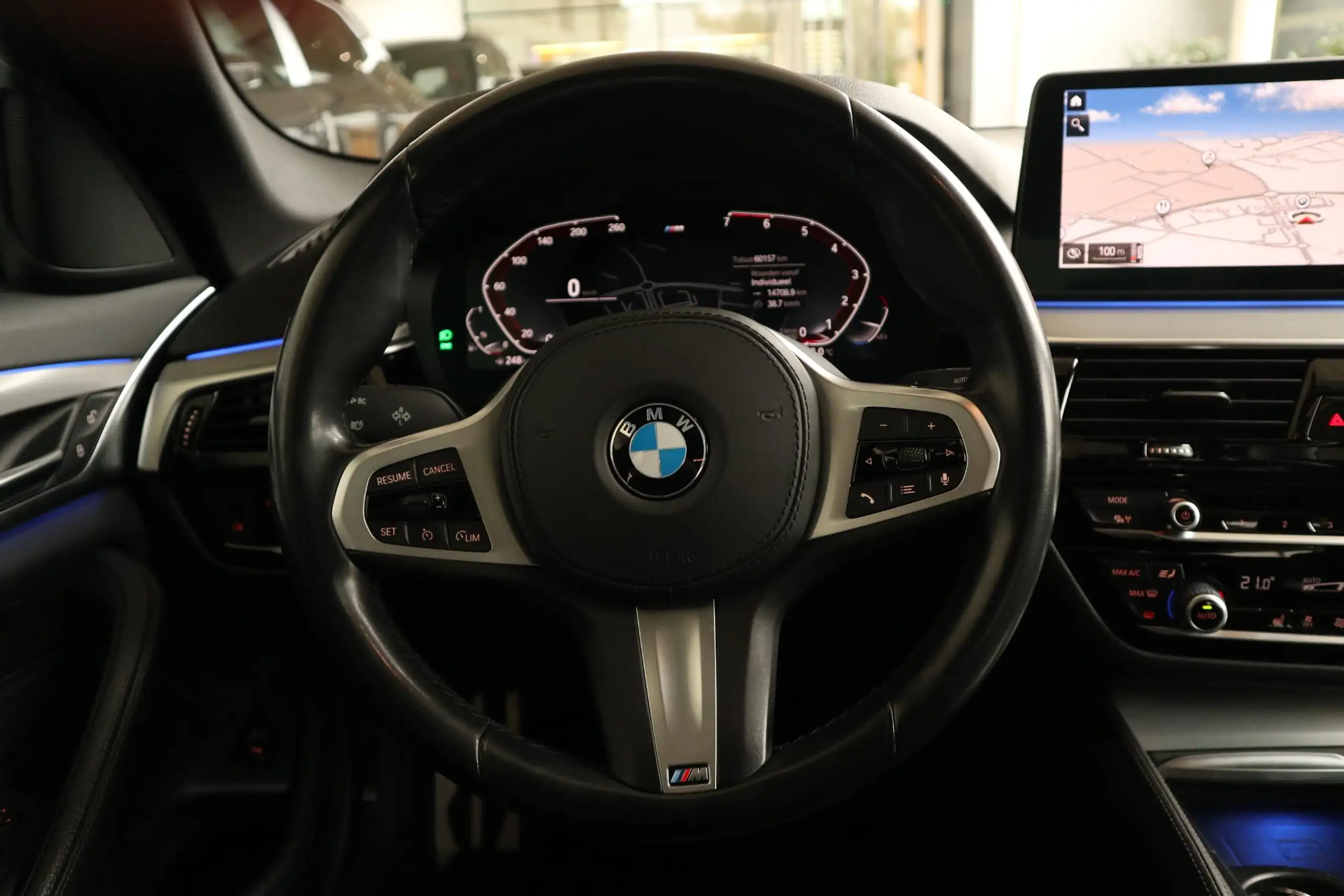 BMW - 520