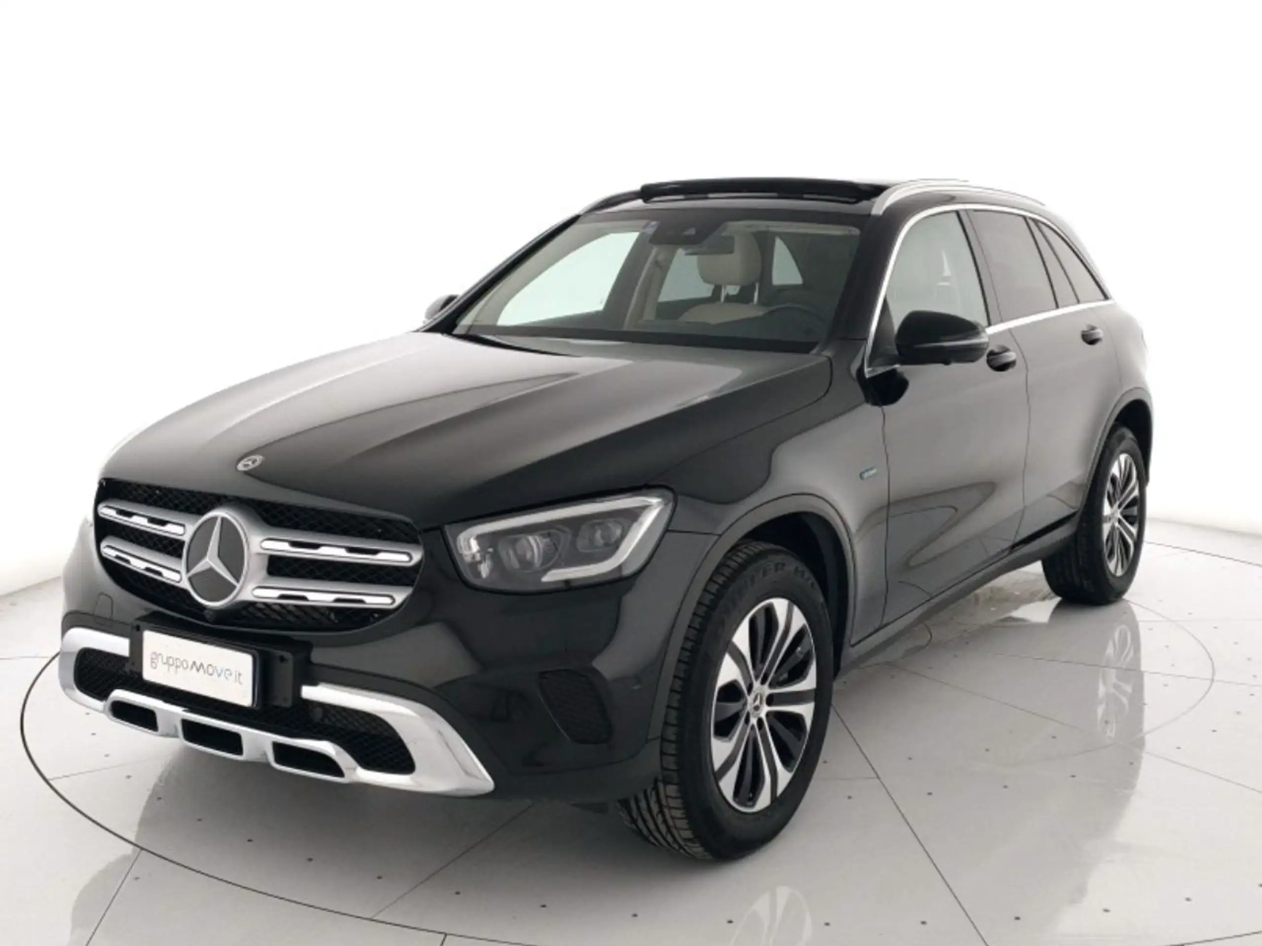 Mercedes-Benz - GLC 300