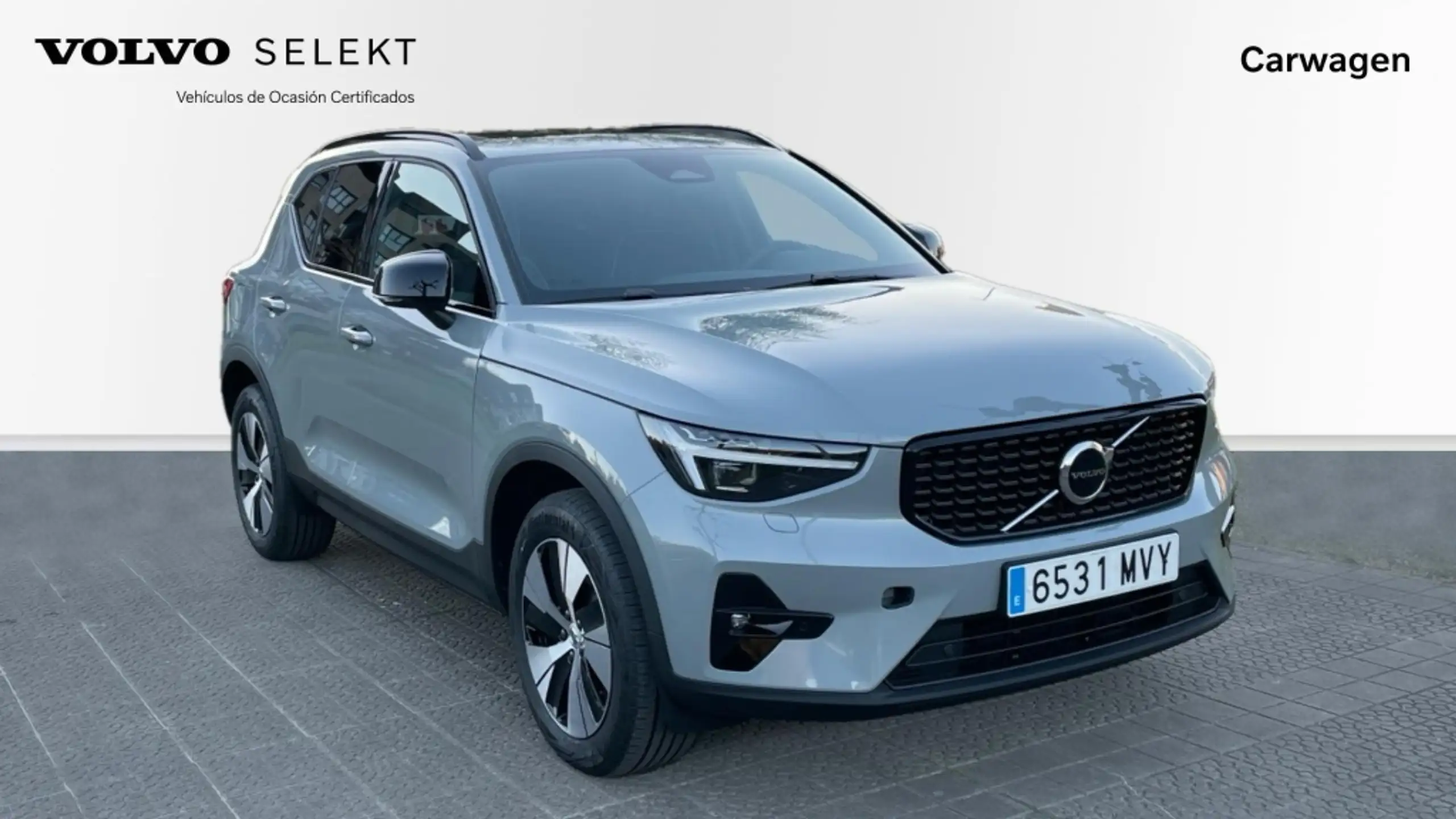 Volvo - XC40