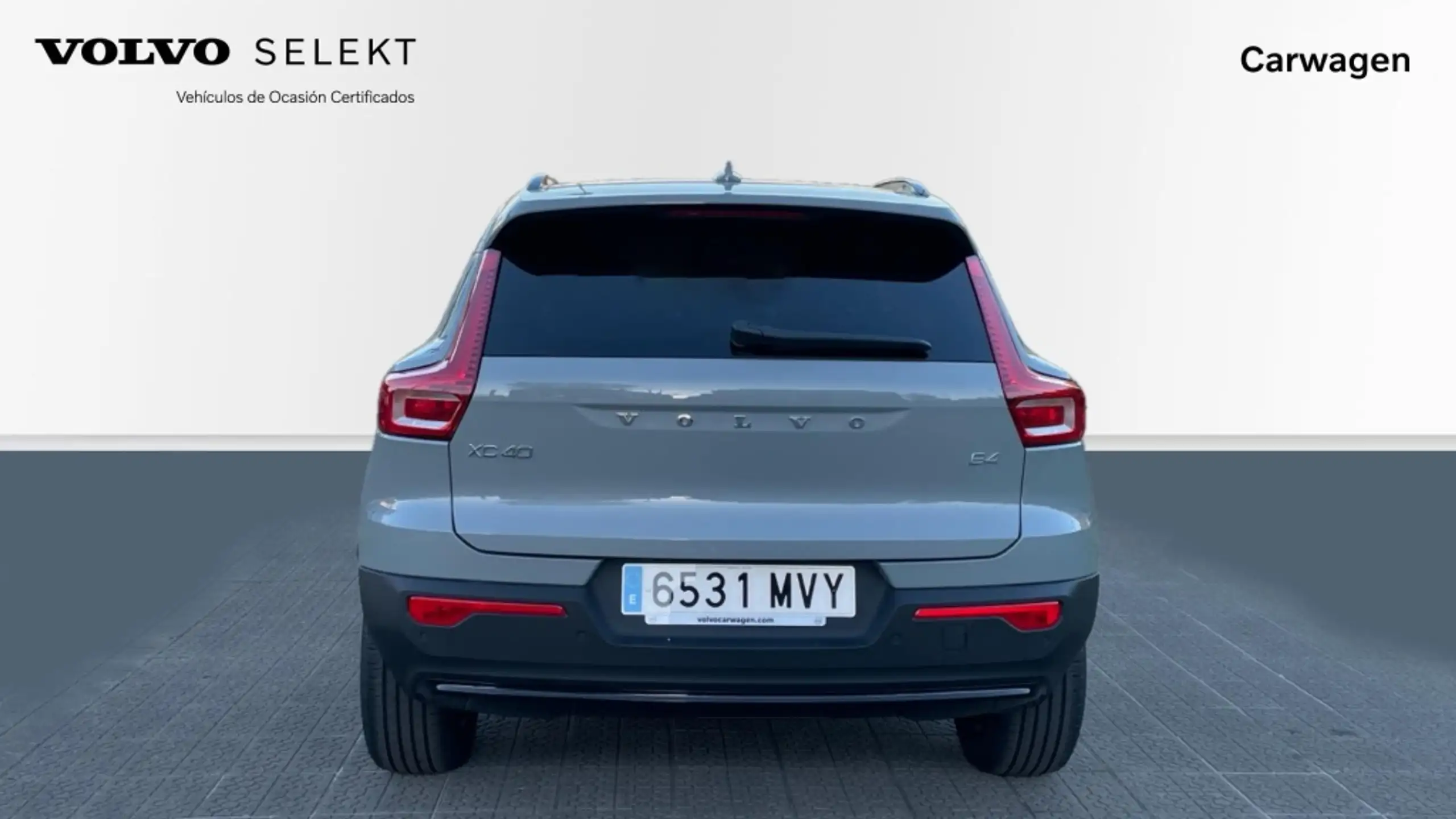 Volvo - XC40