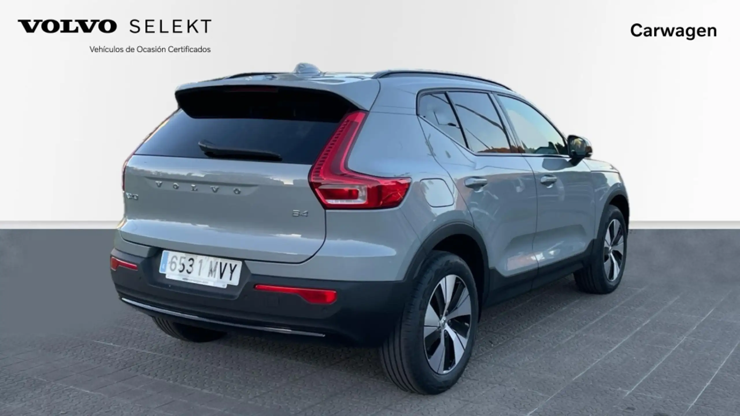 Volvo - XC40