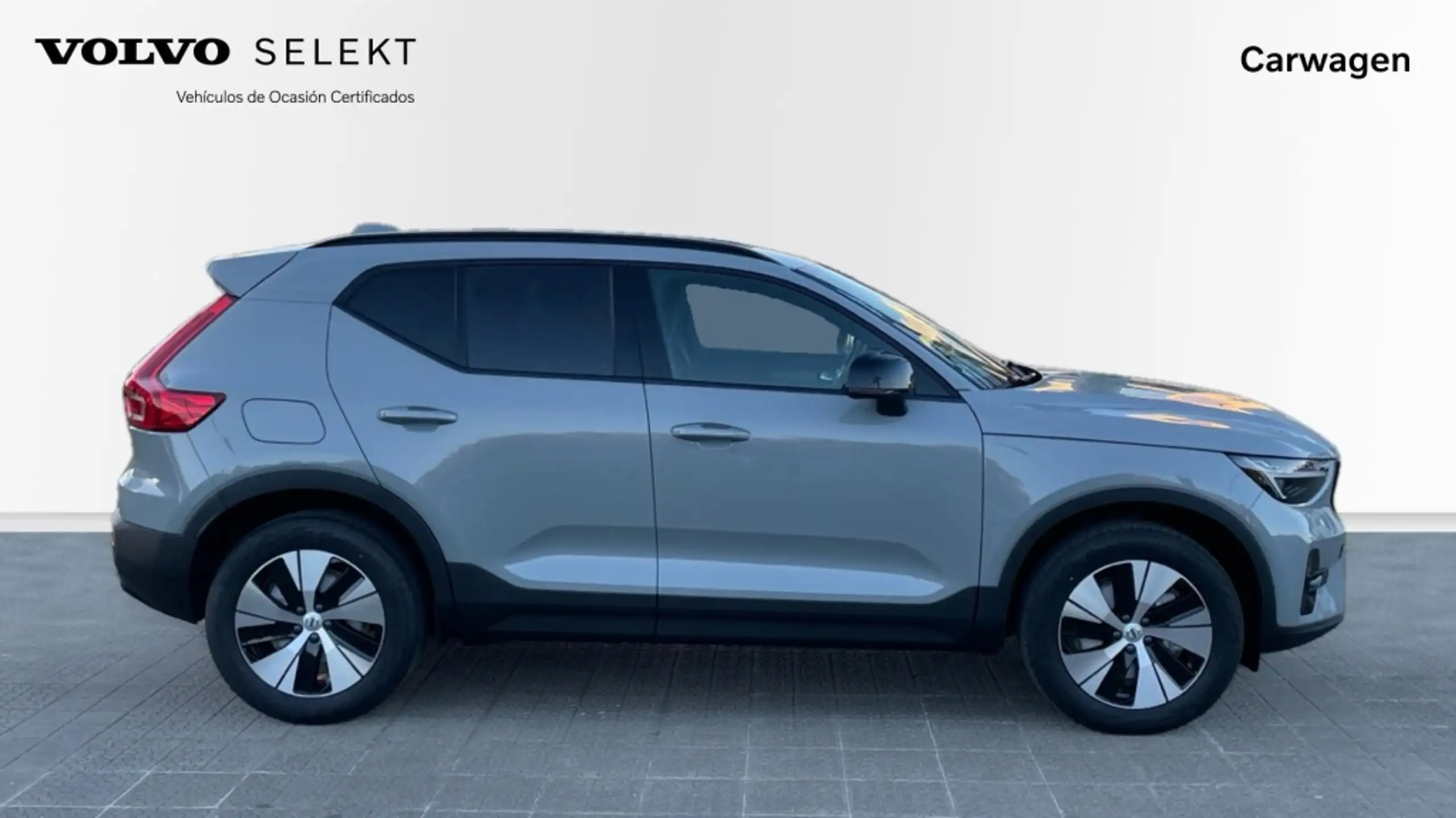 Volvo - XC40