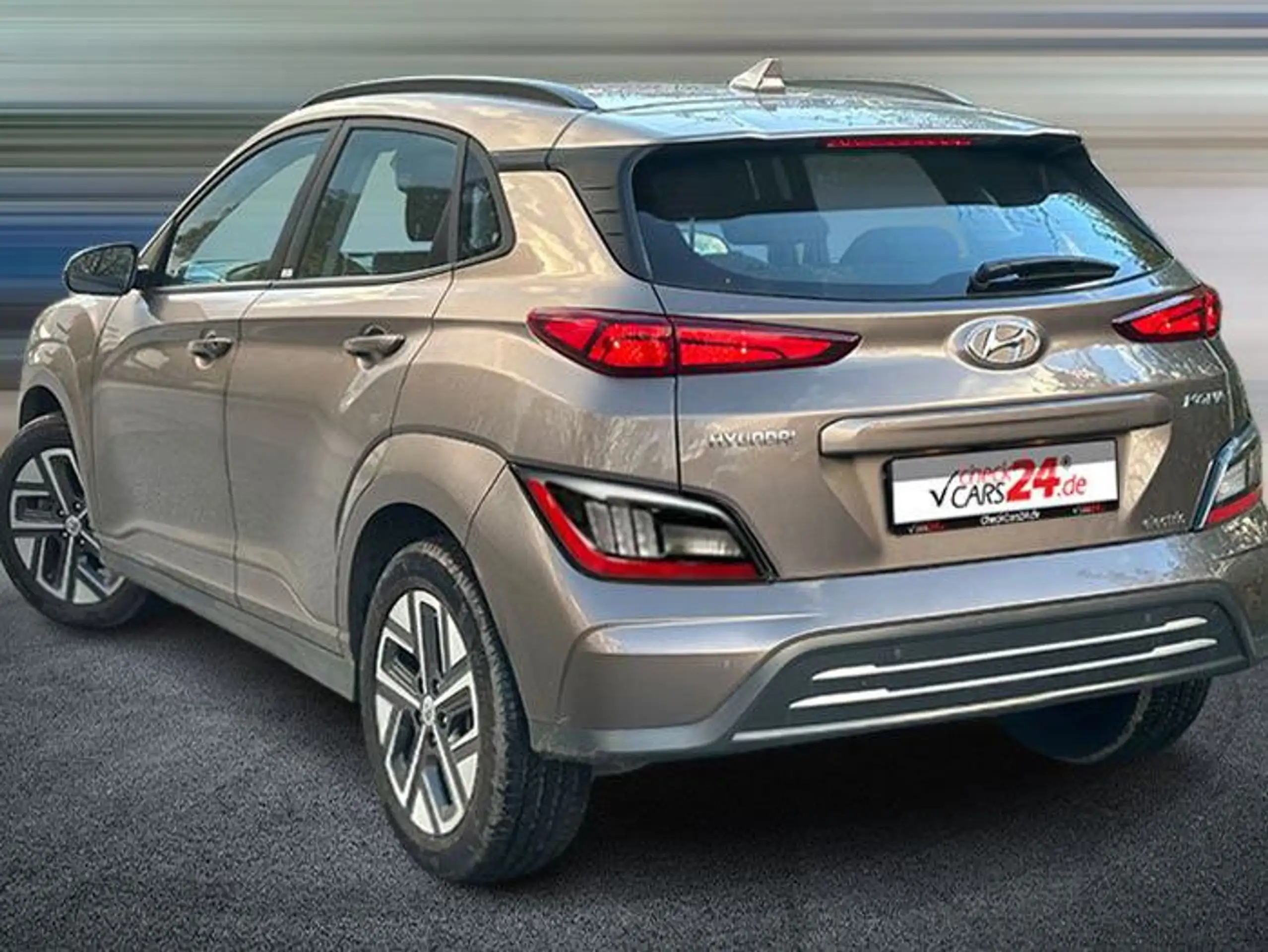 Hyundai - KONA