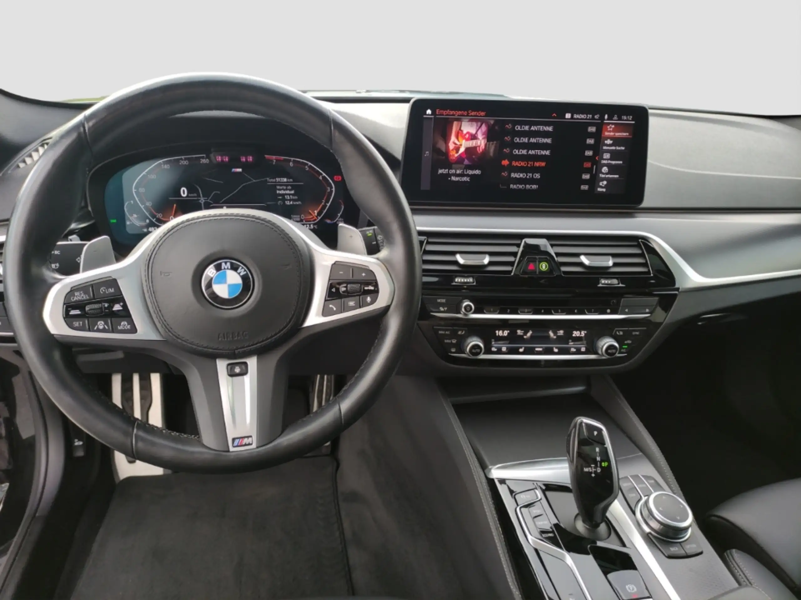 BMW - 530