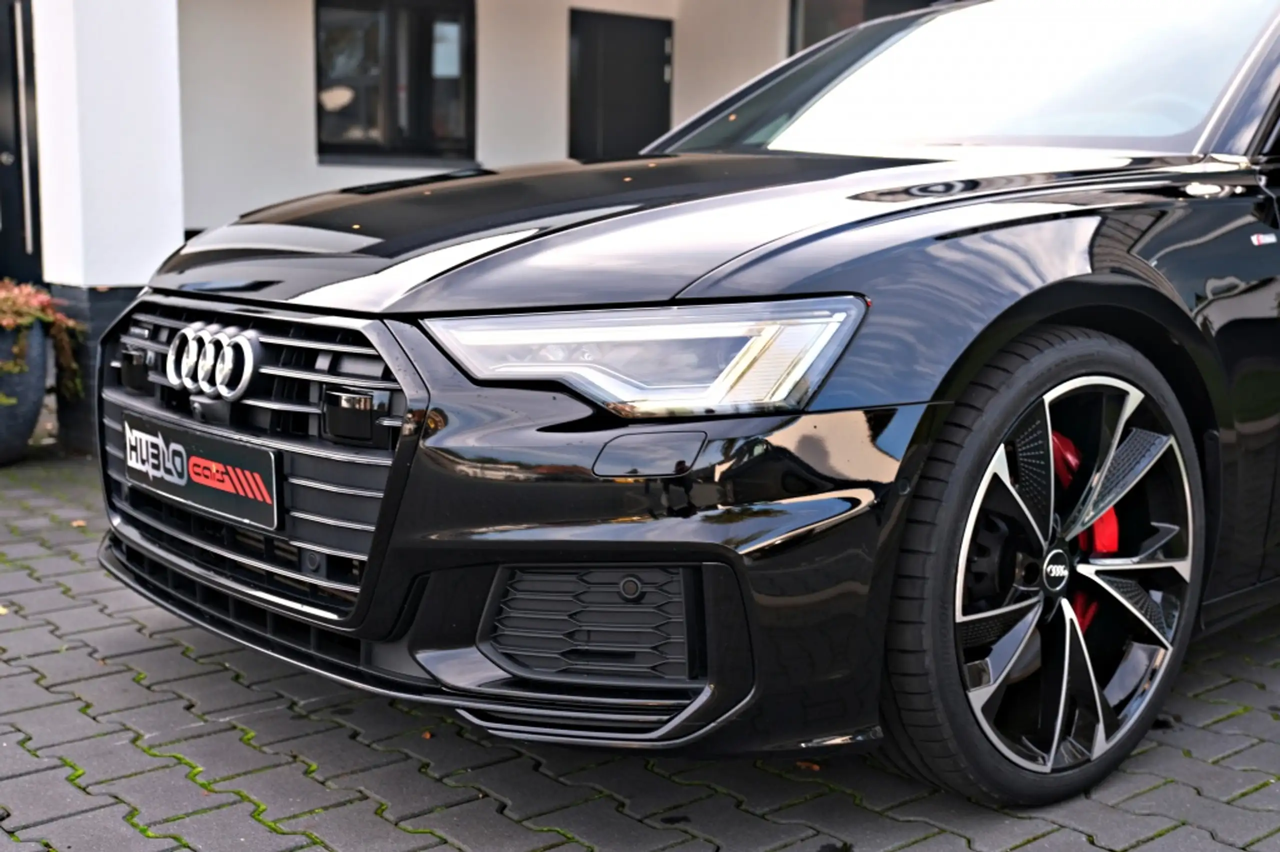 Audi - A6