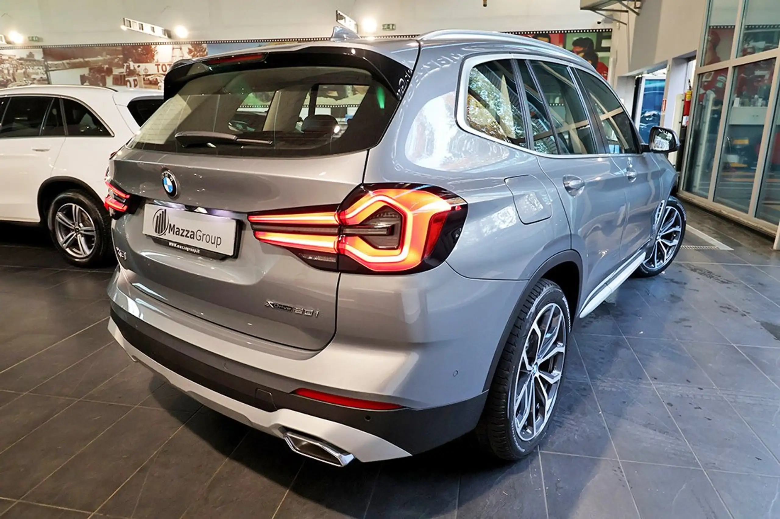 BMW - X3