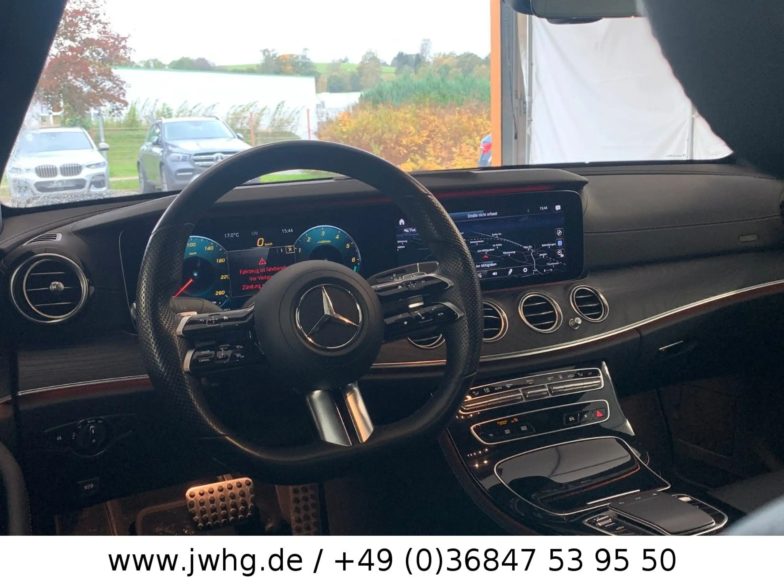 Mercedes-Benz - E 300