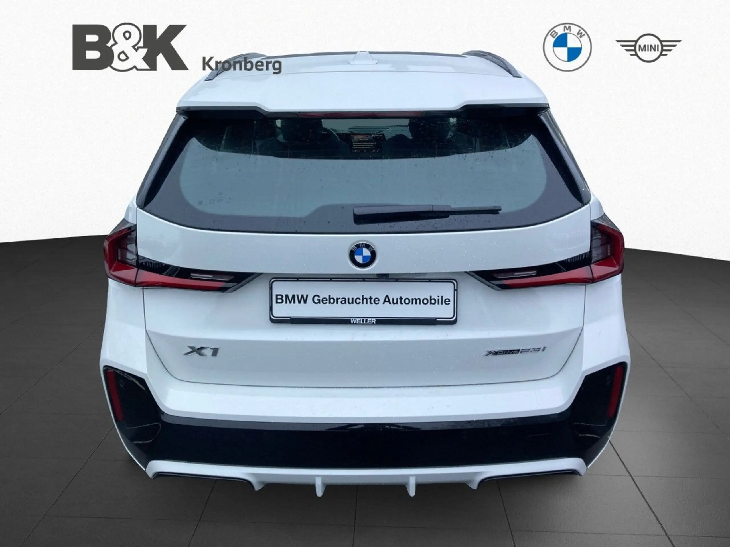 BMW - X1