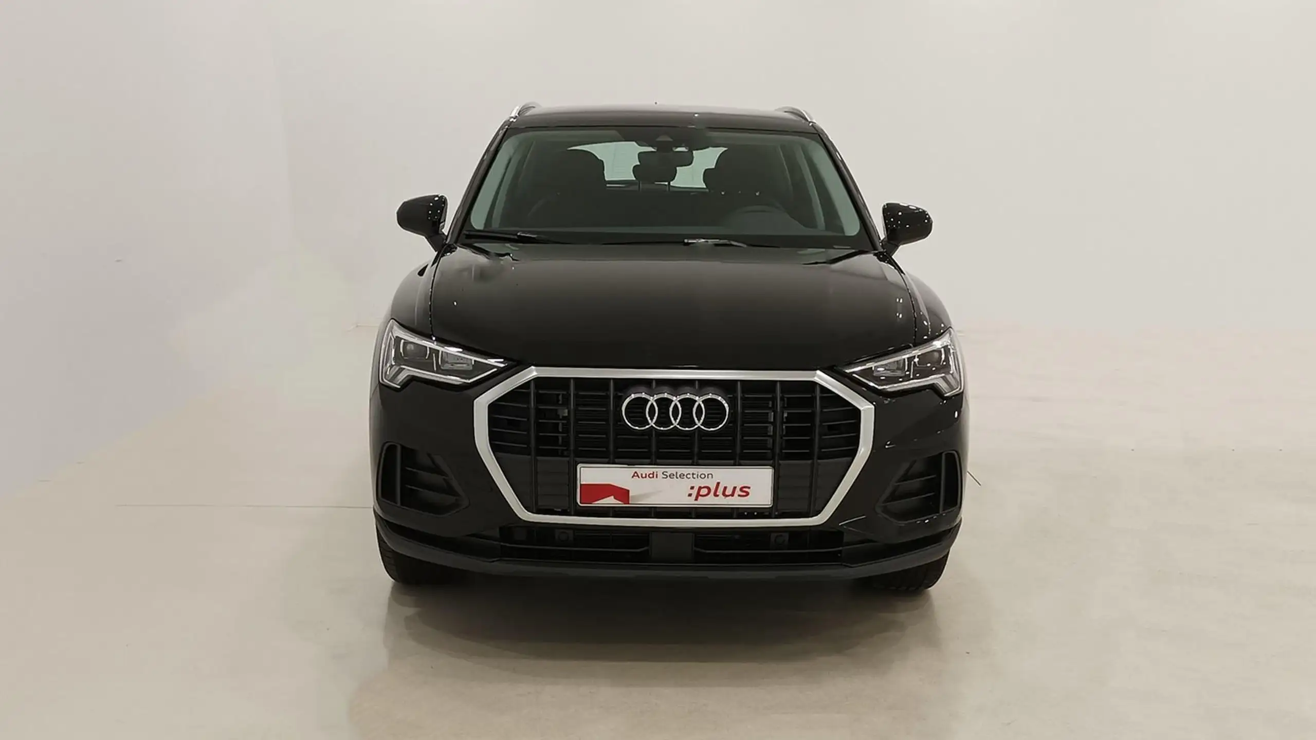 Audi - Q3