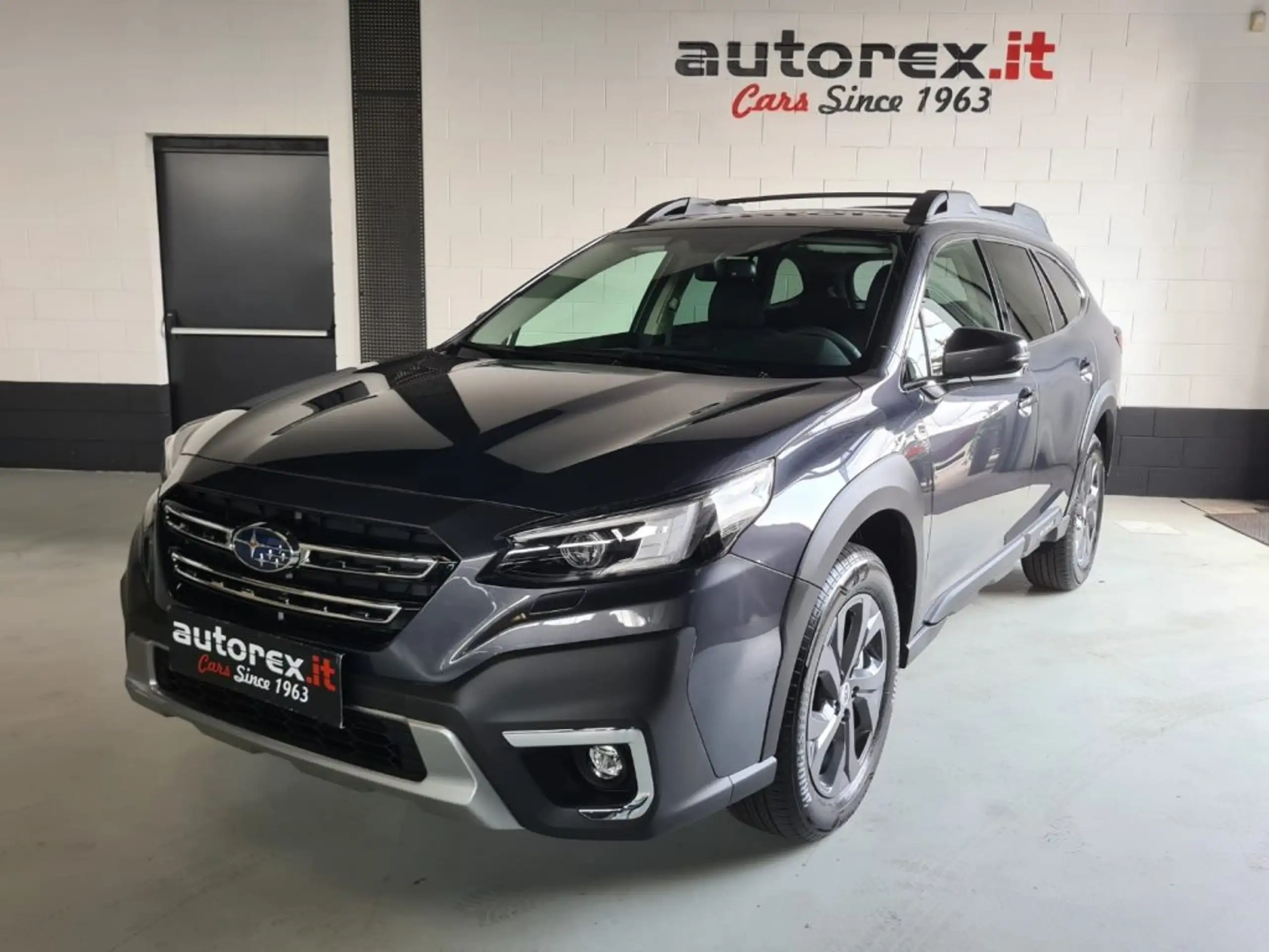 Subaru OUTBACK 2021