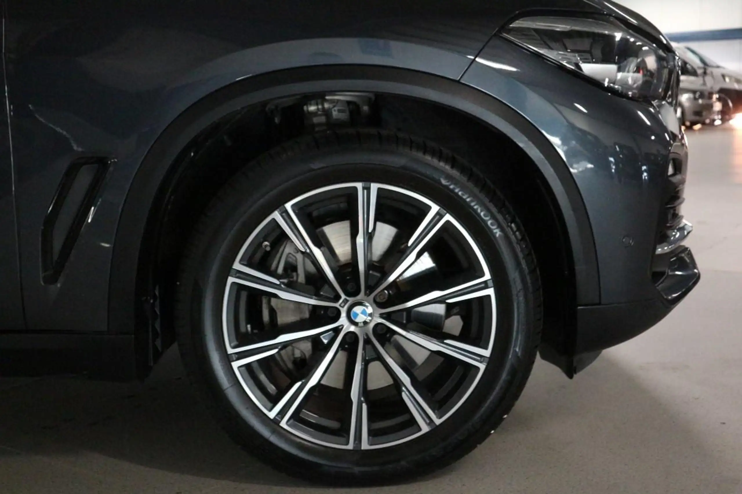 BMW - X5