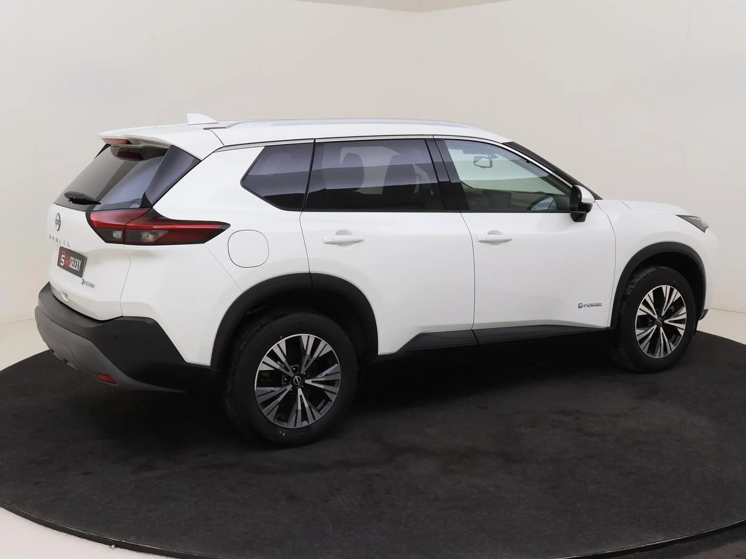 Nissan - X-Trail