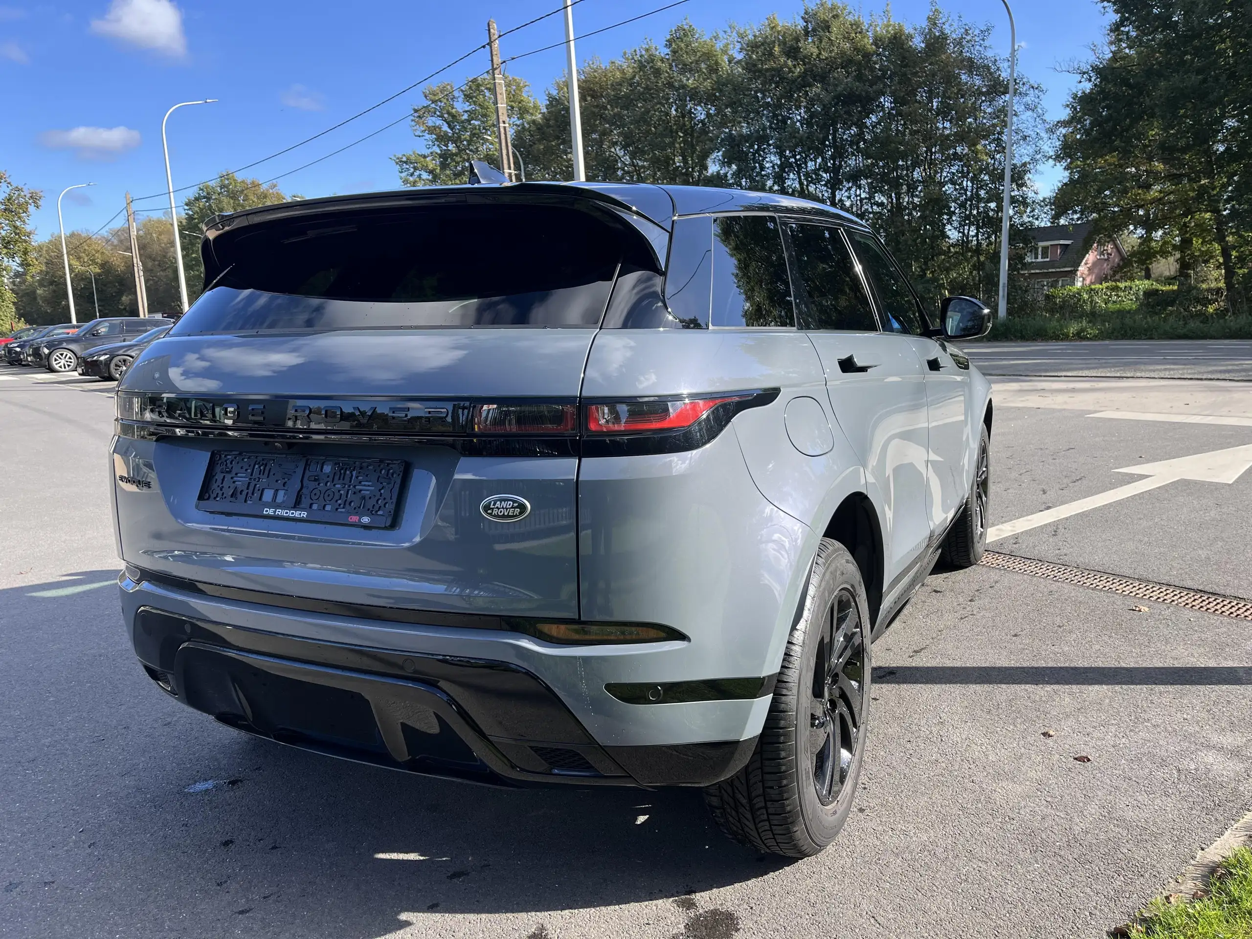 Land Rover - Range Rover Evoque