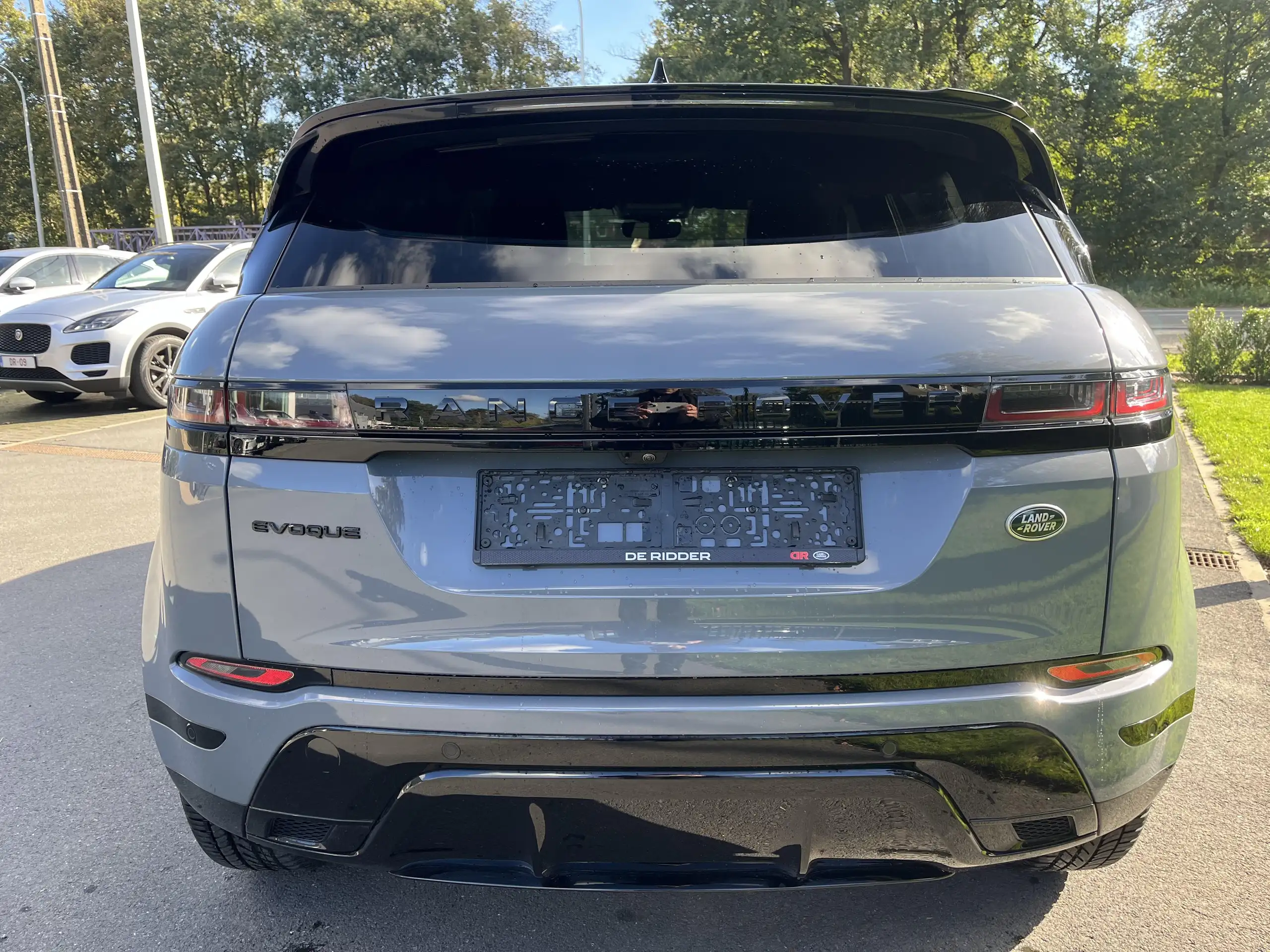 Land Rover - Range Rover Evoque