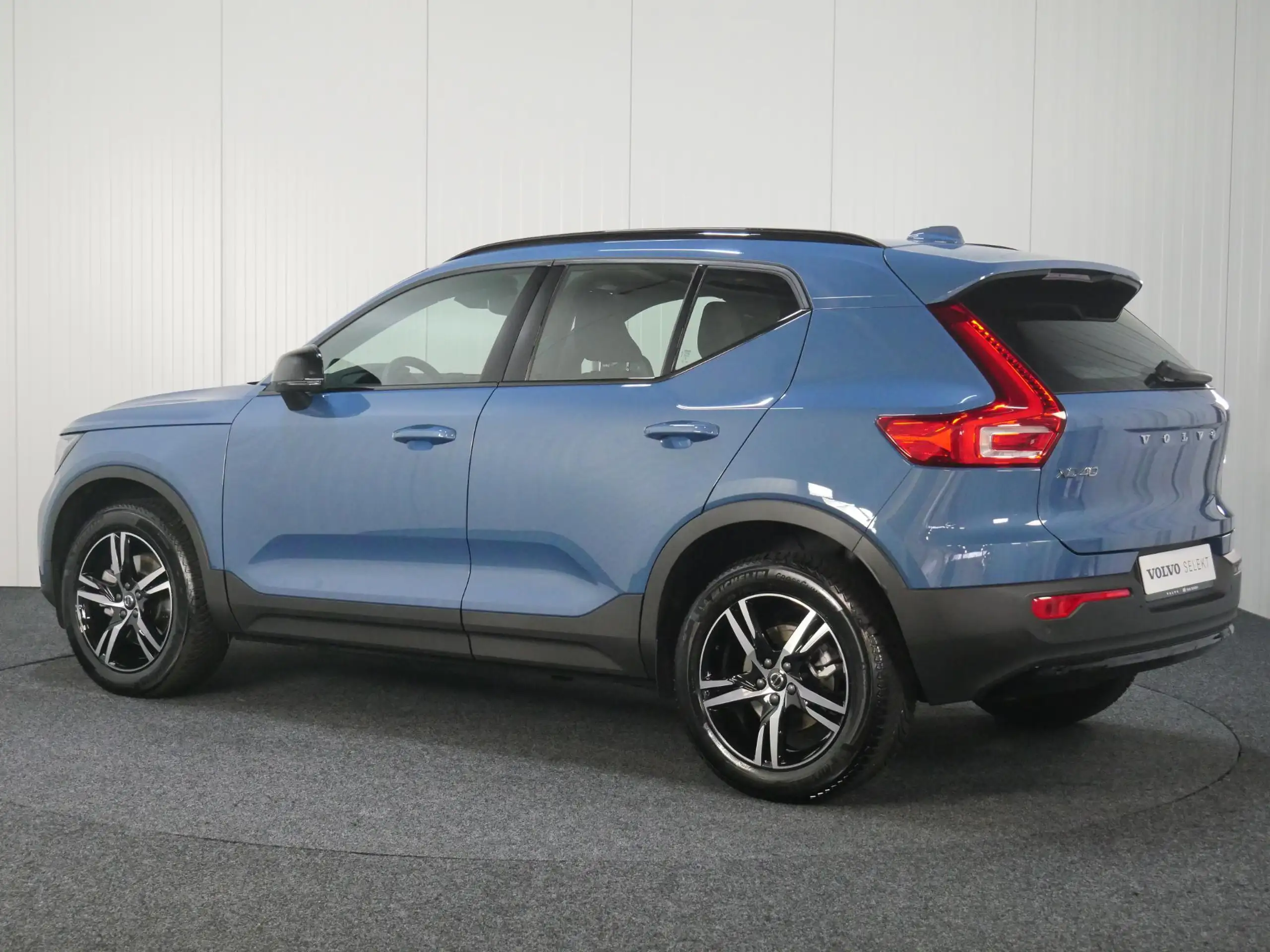 Volvo - XC40