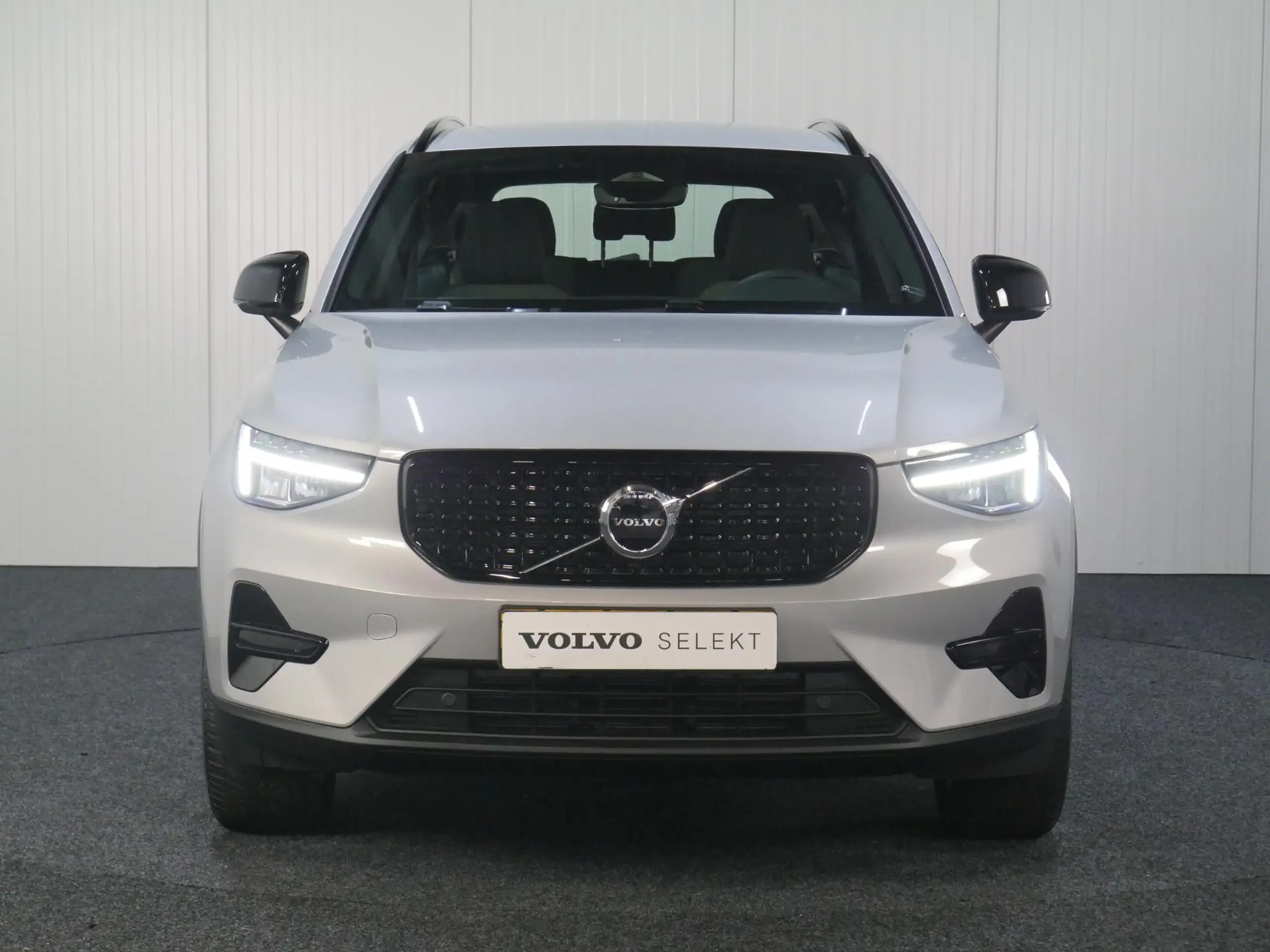 Volvo - XC40