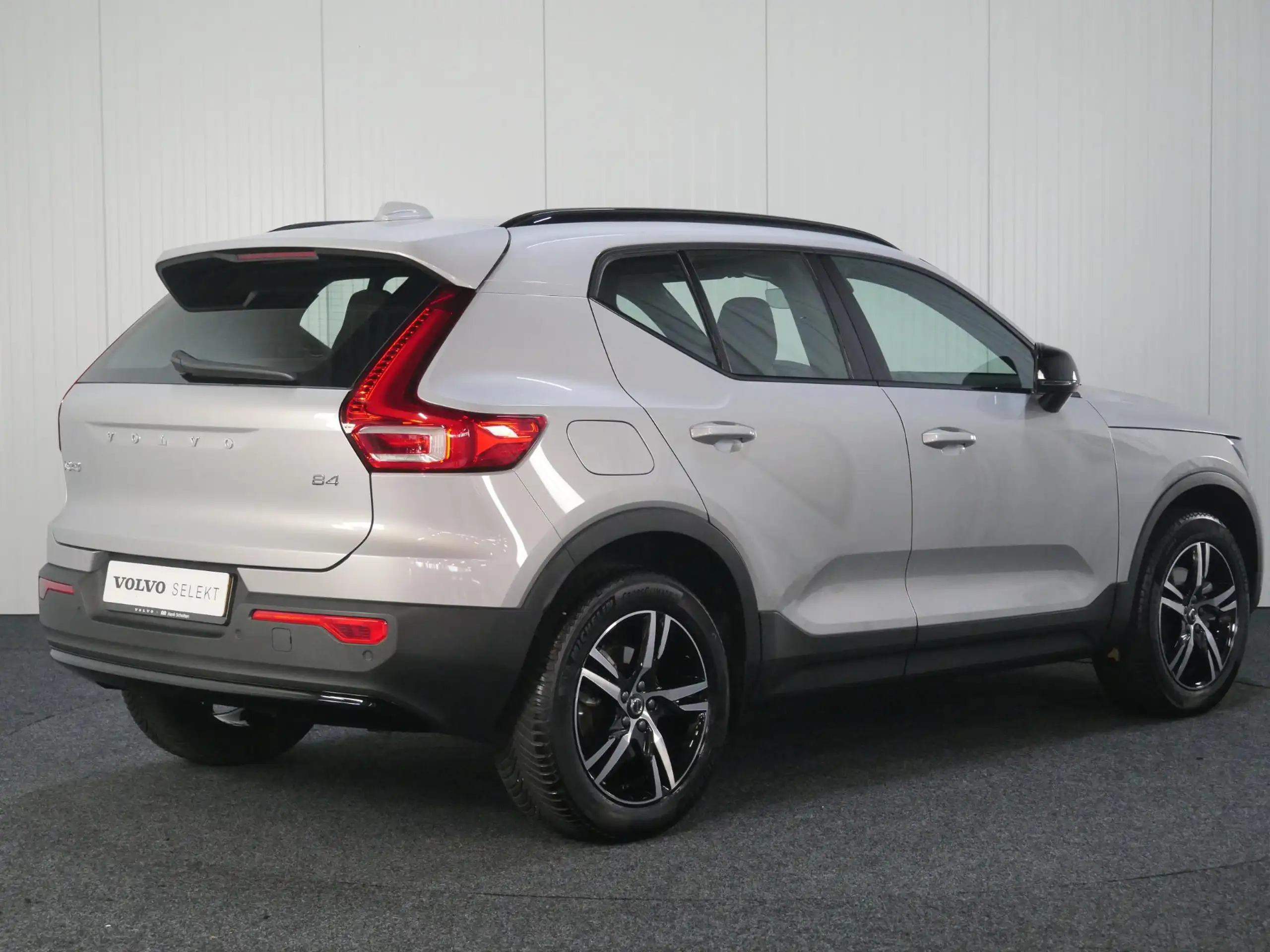 Volvo - XC40