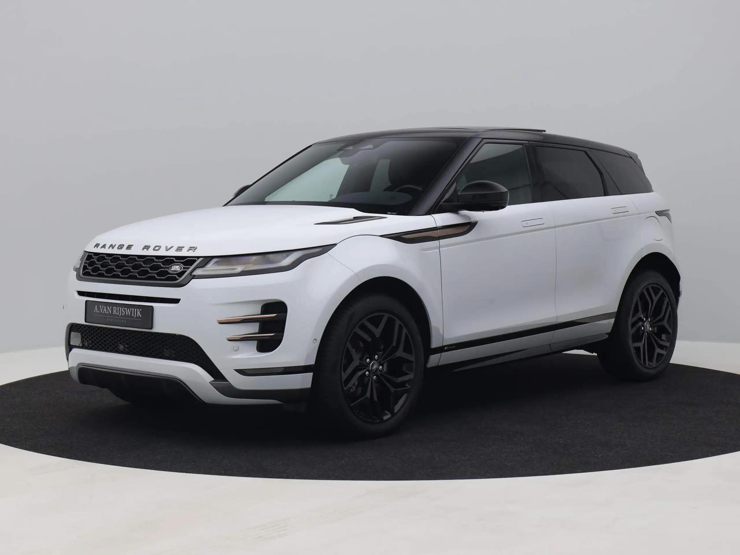 Land Rover - Range Rover Evoque