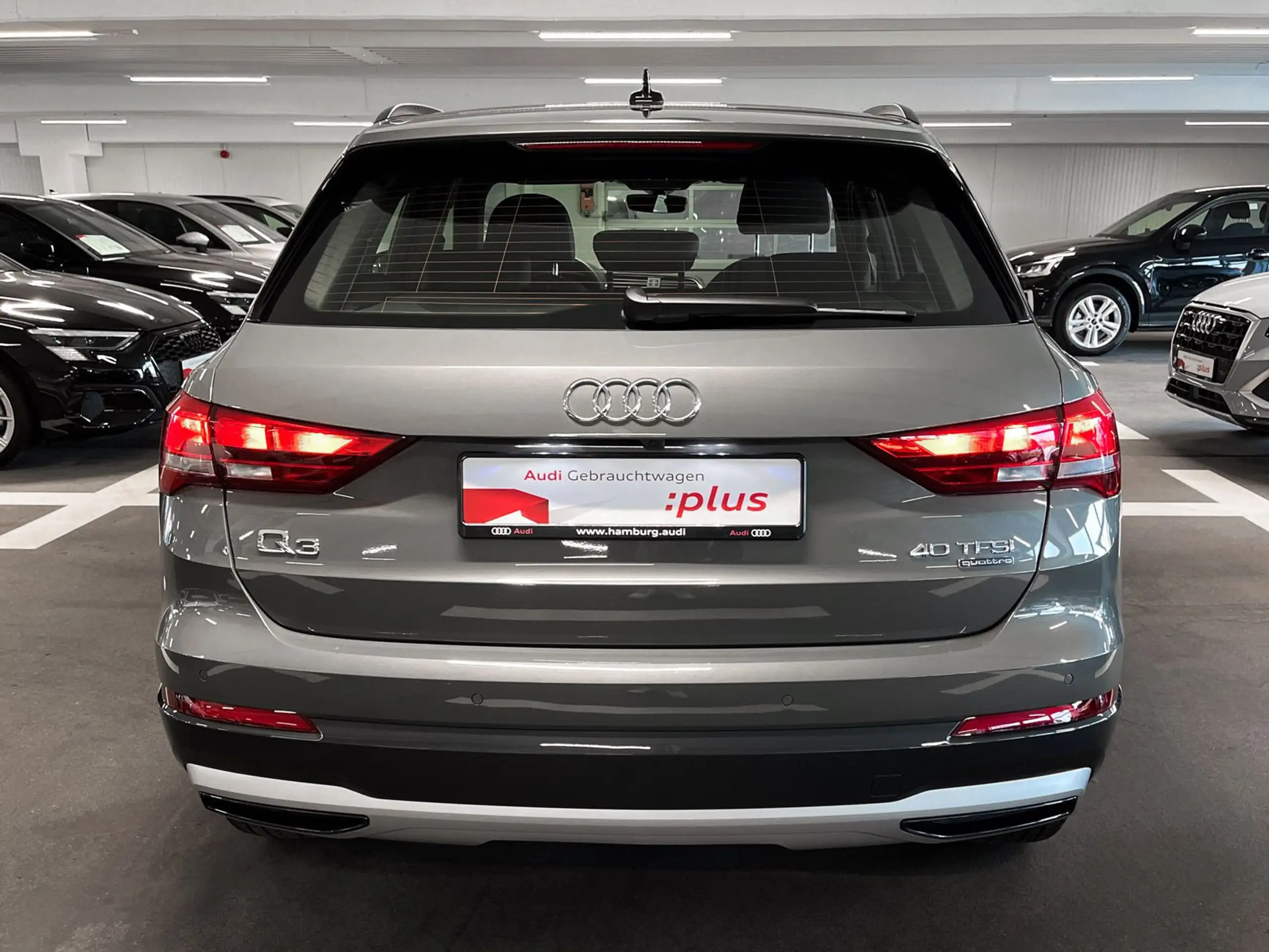 Audi - Q3