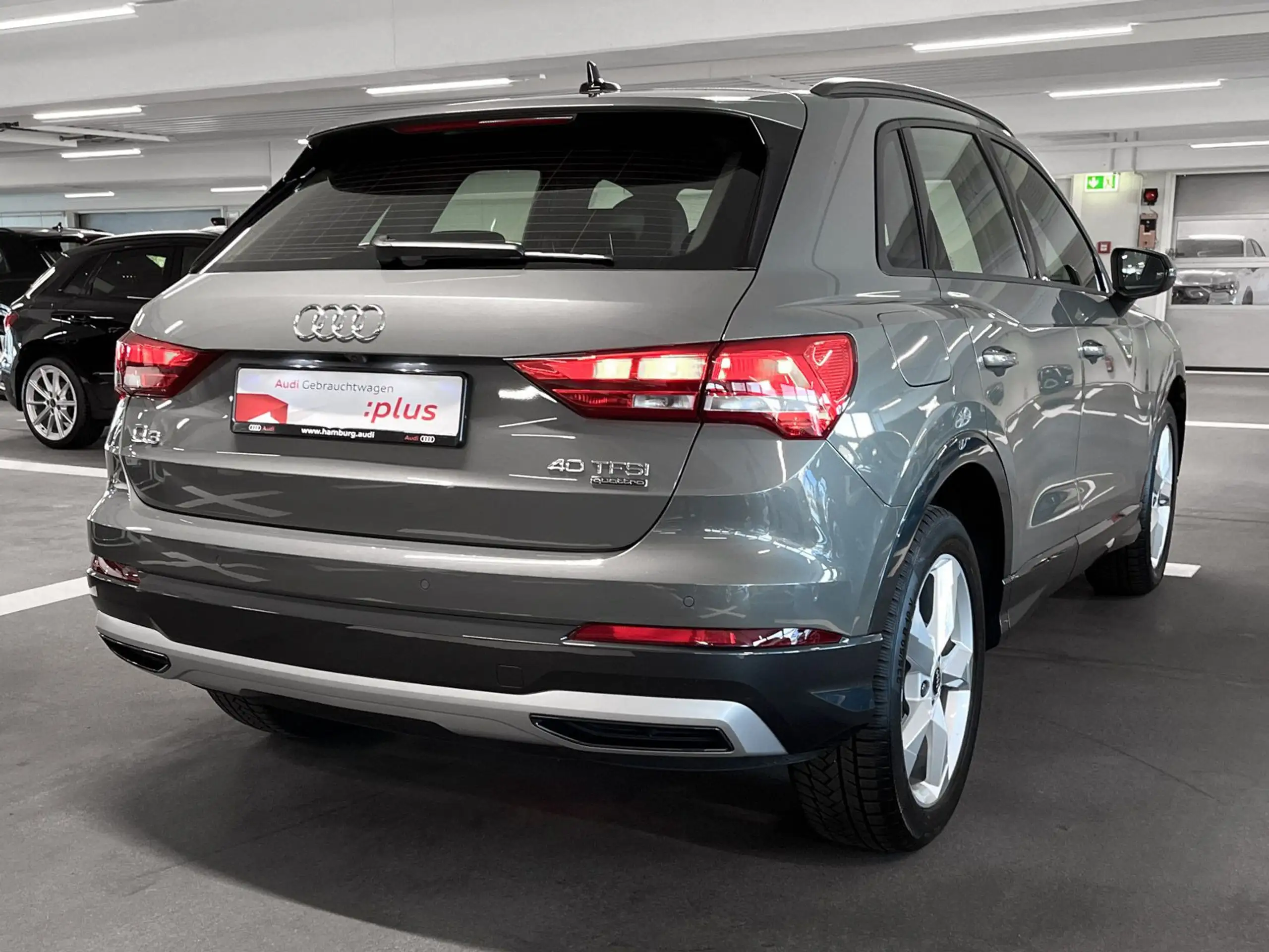 Audi - Q3