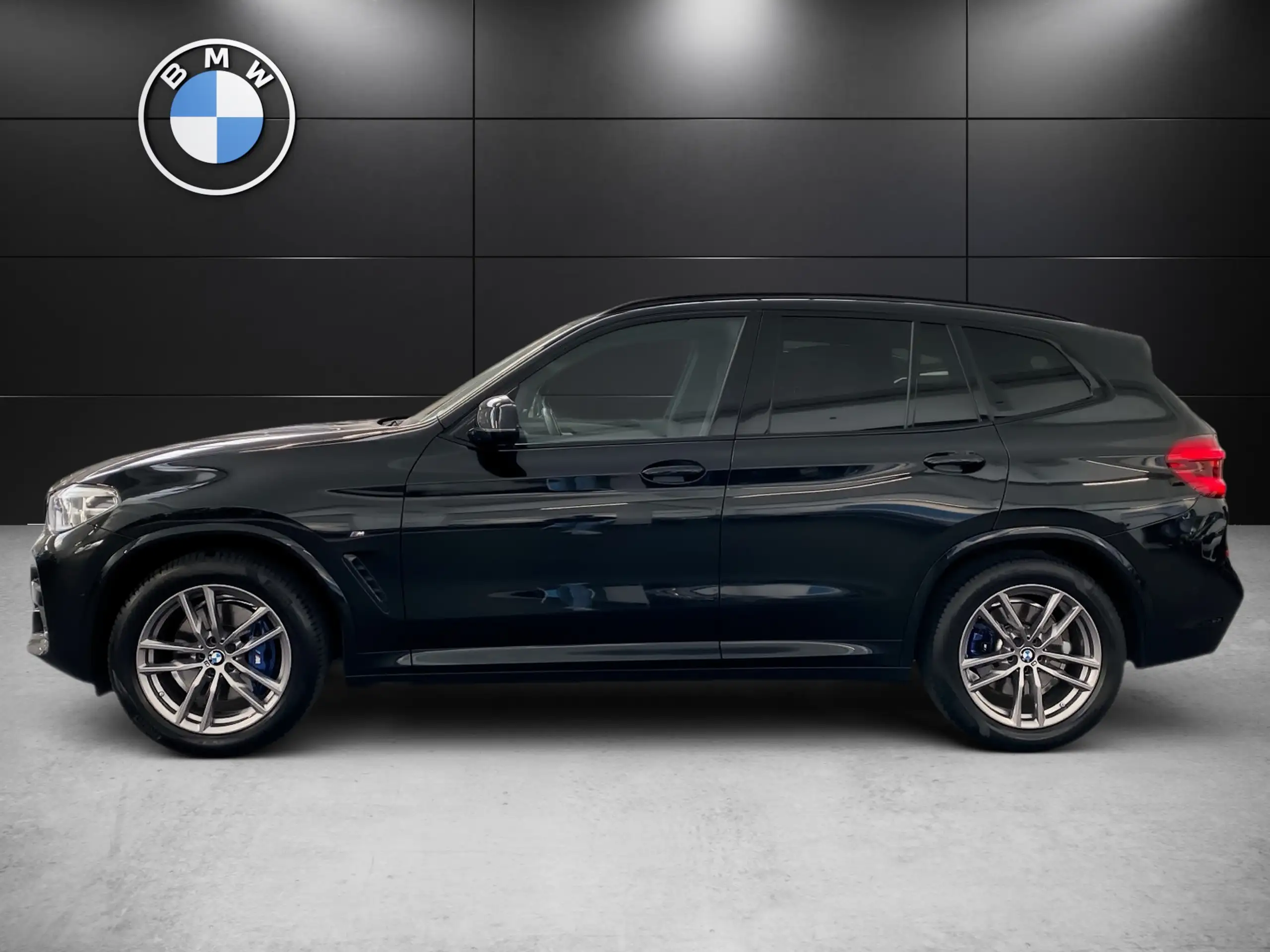 BMW - X3