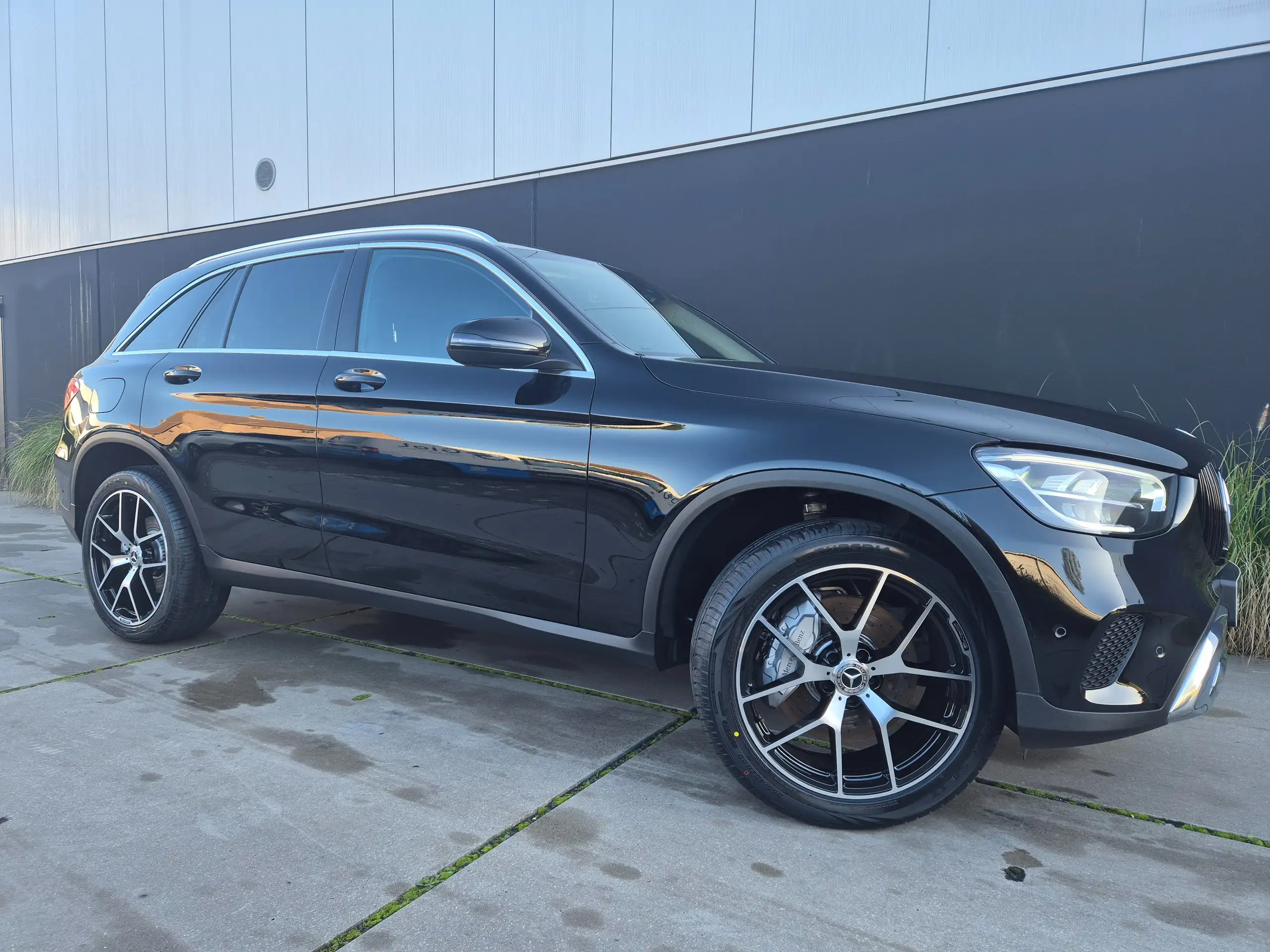 Mercedes-Benz GLC 300 2022