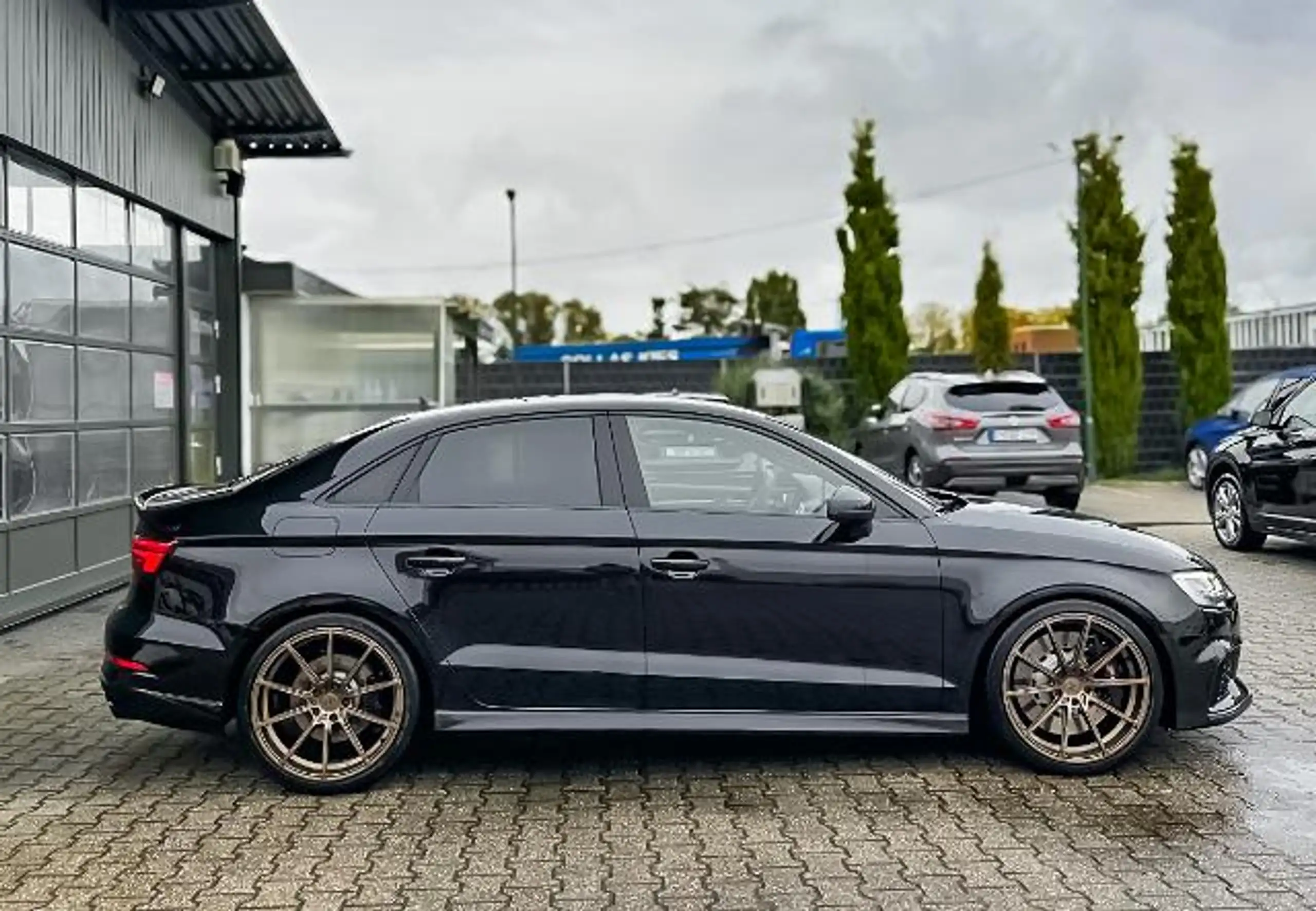 Audi - RS3