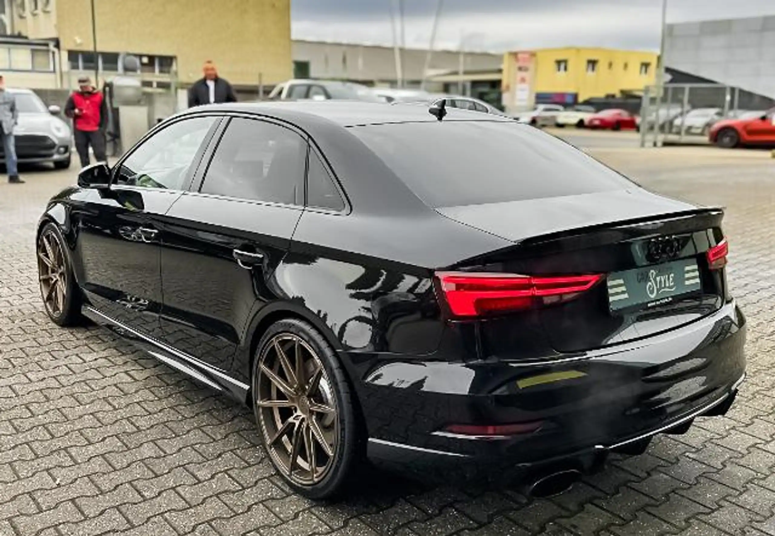 Audi - RS3