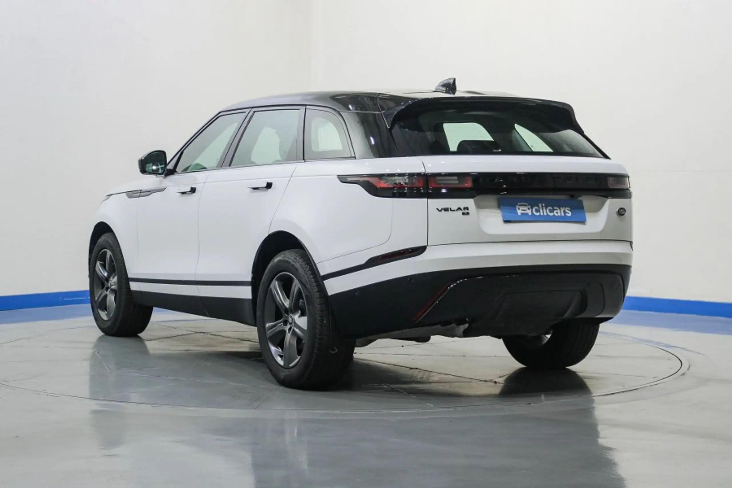 Land Rover - Range Rover Velar