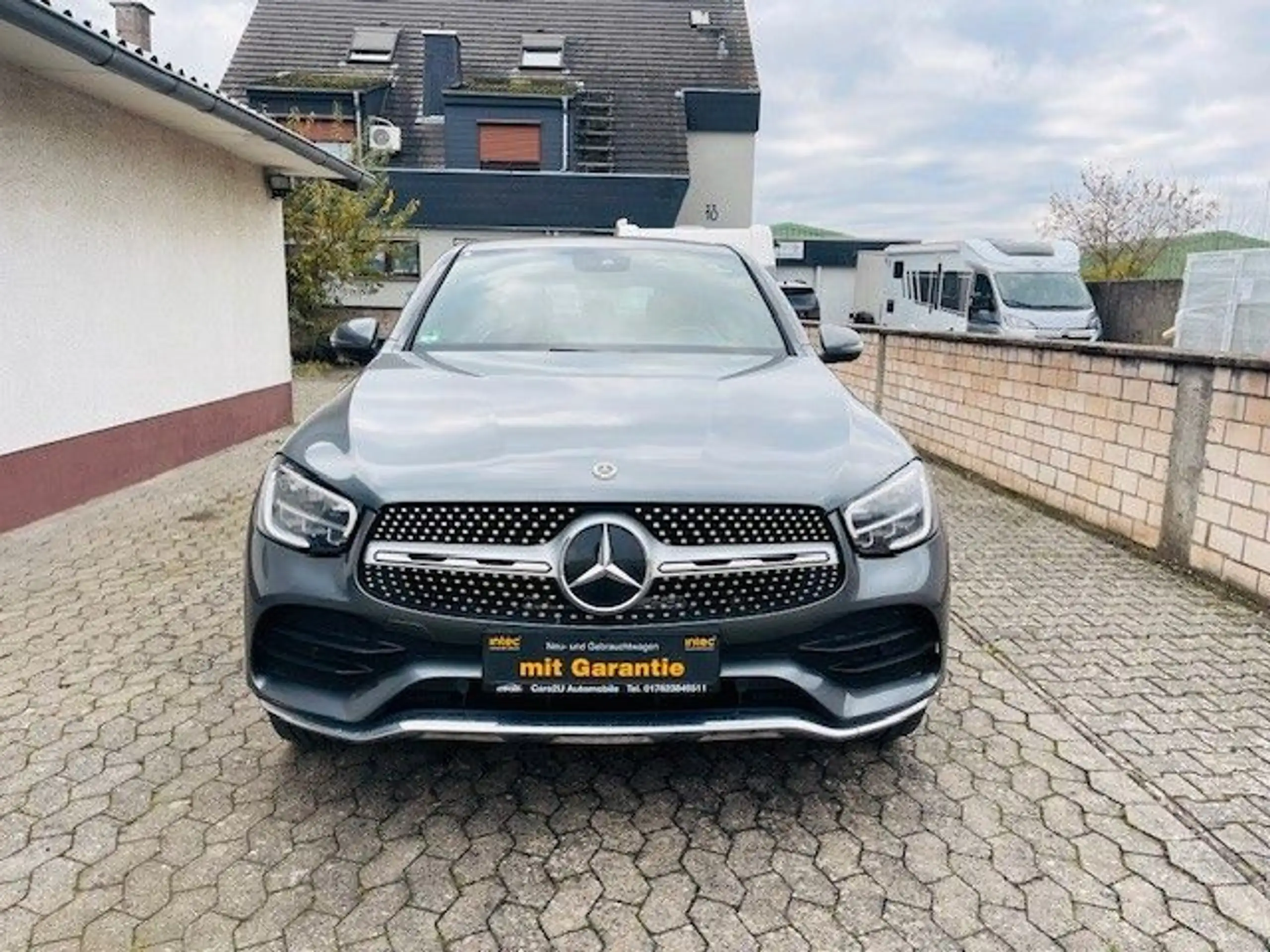 Mercedes-Benz - GLC 300