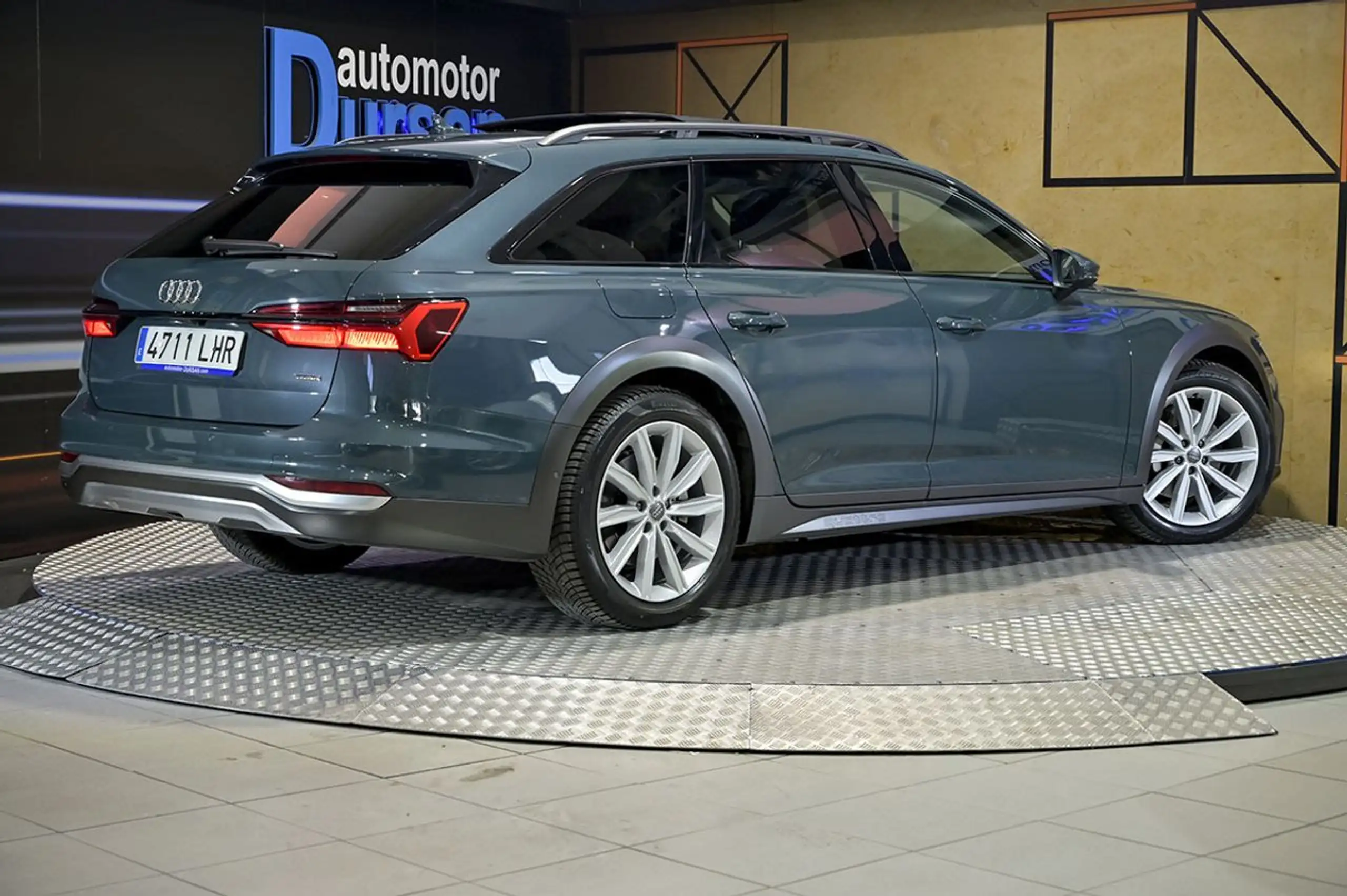 Audi - A6 allroad