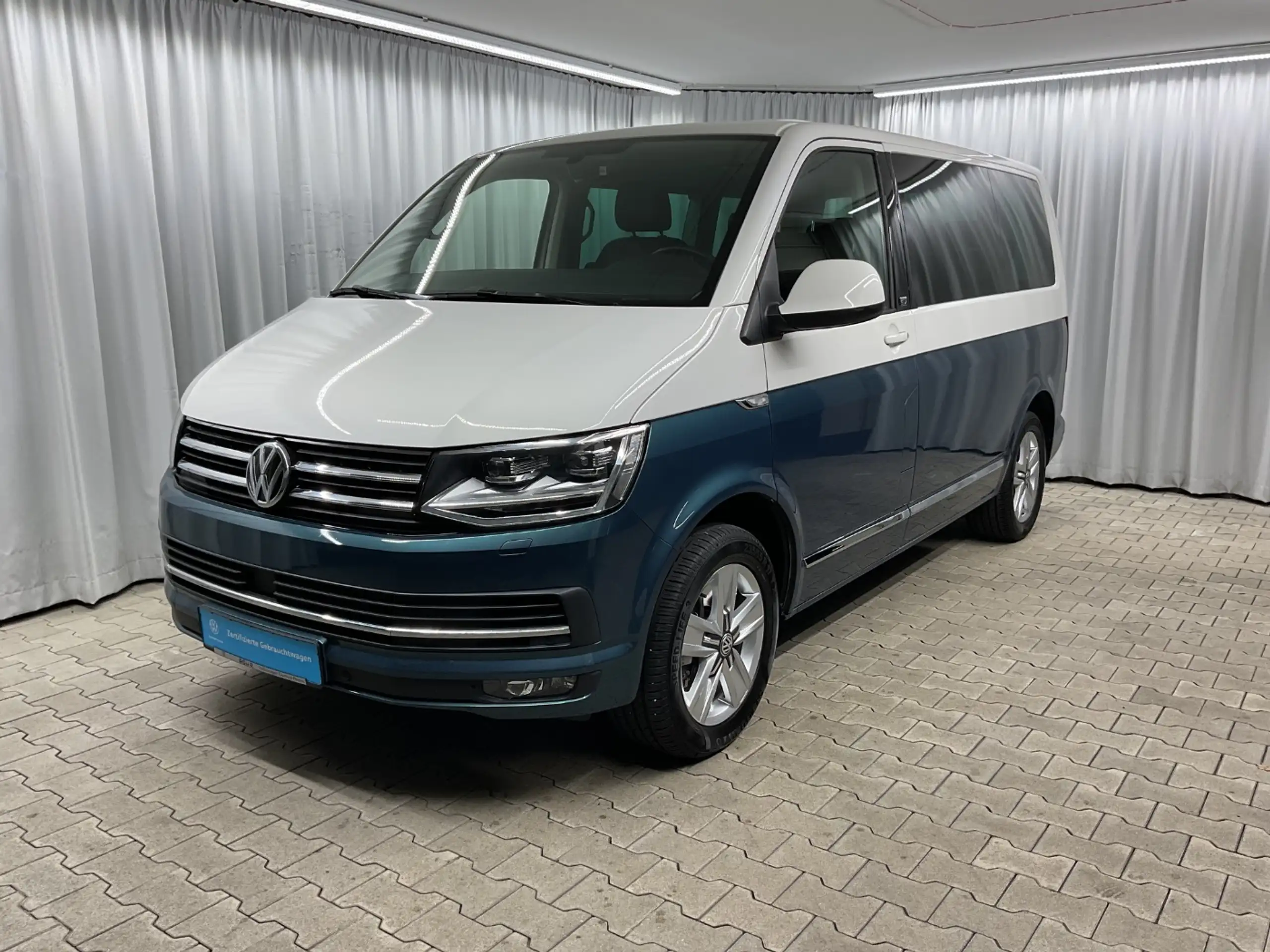 Volkswagen - T6 Multivan