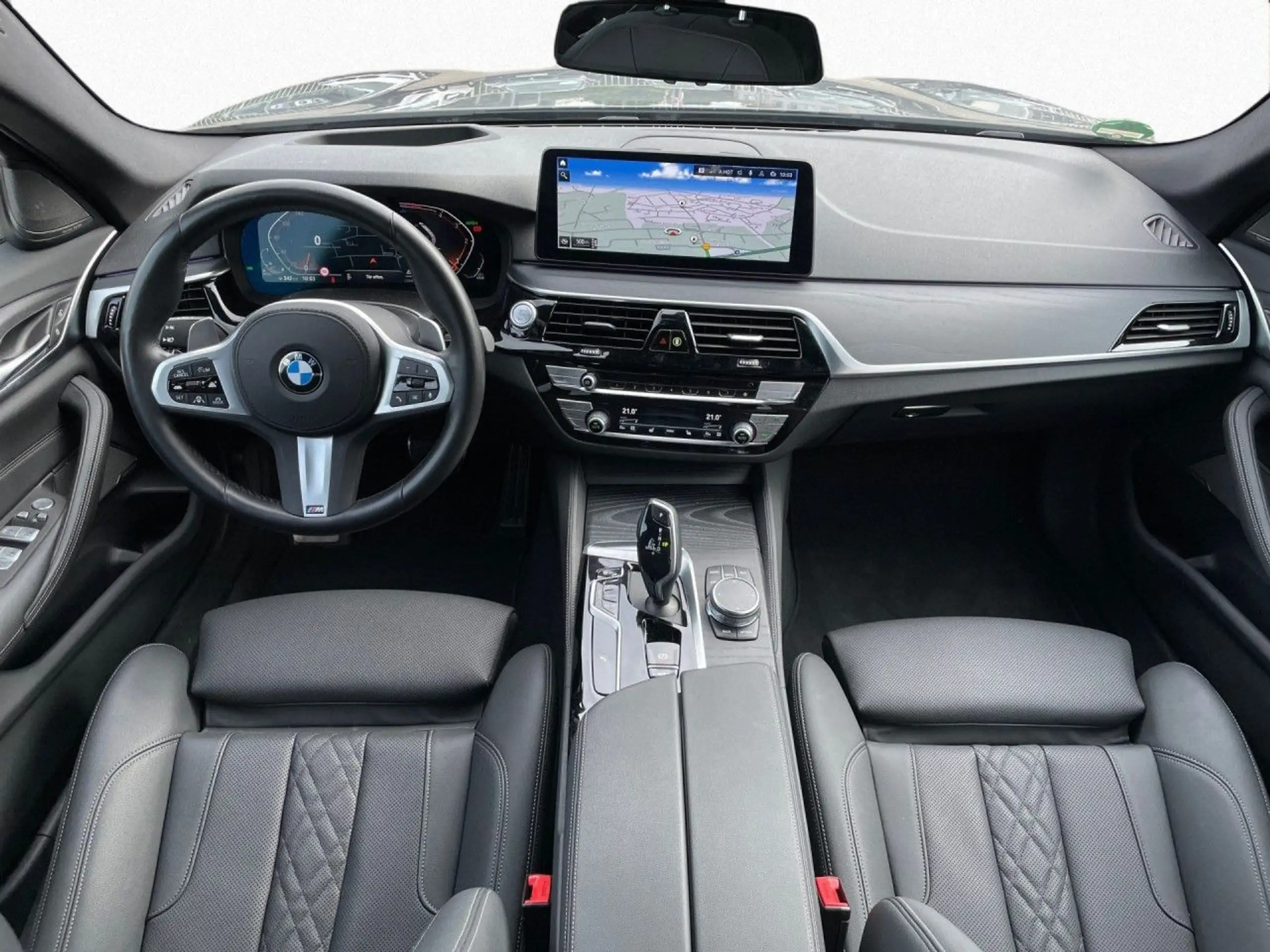 BMW - 520