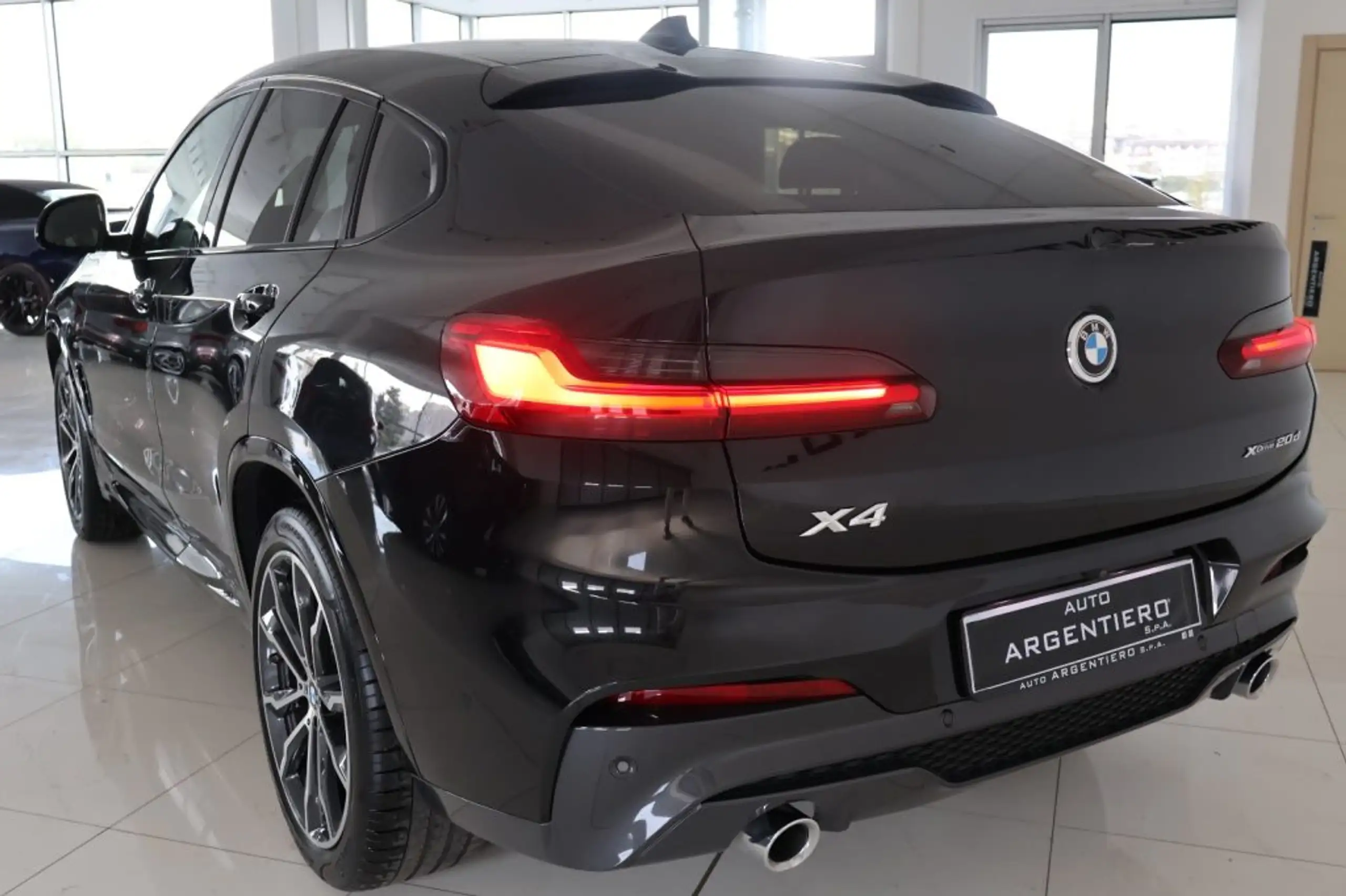 BMW - X4