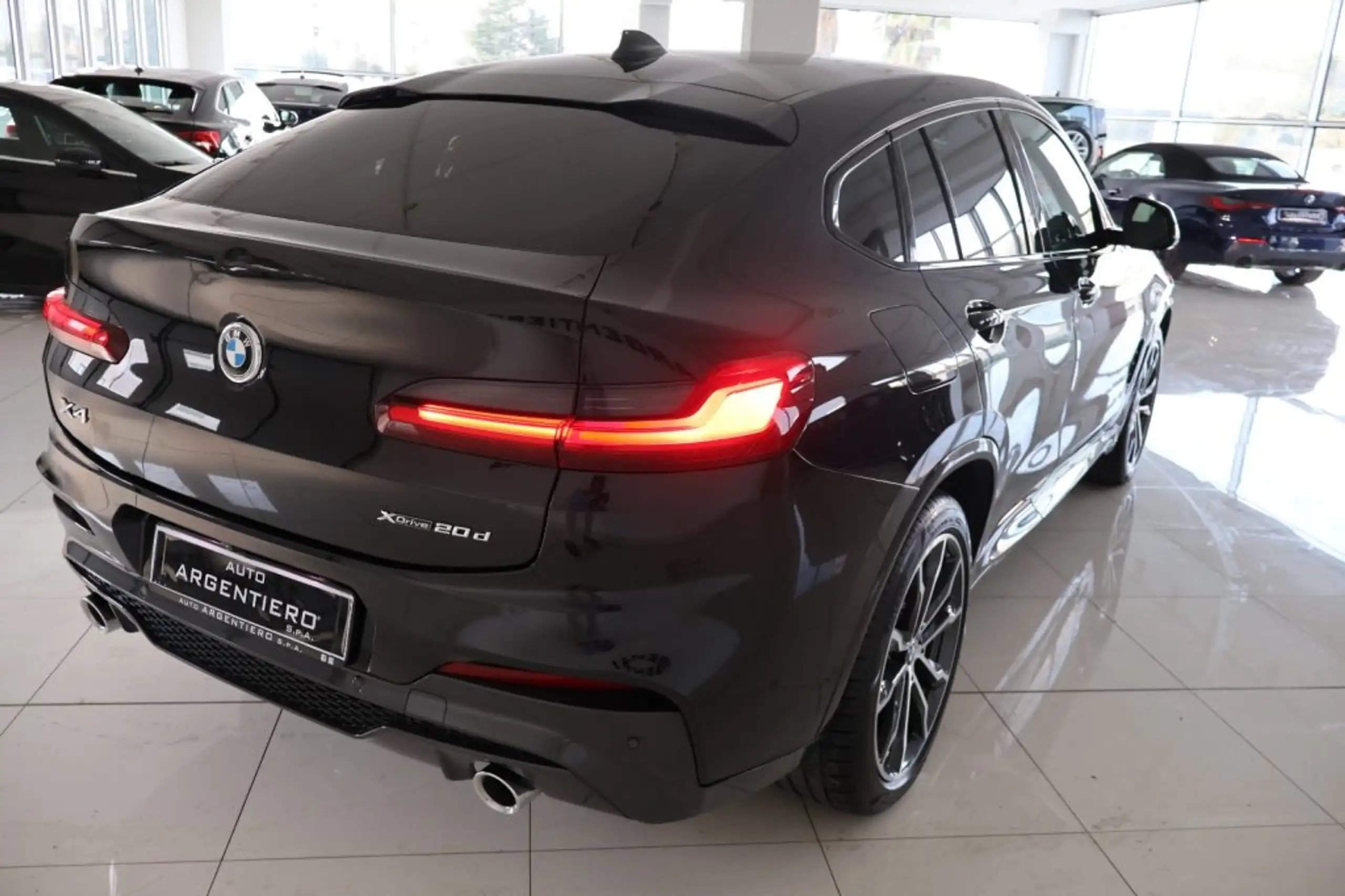 BMW - X4