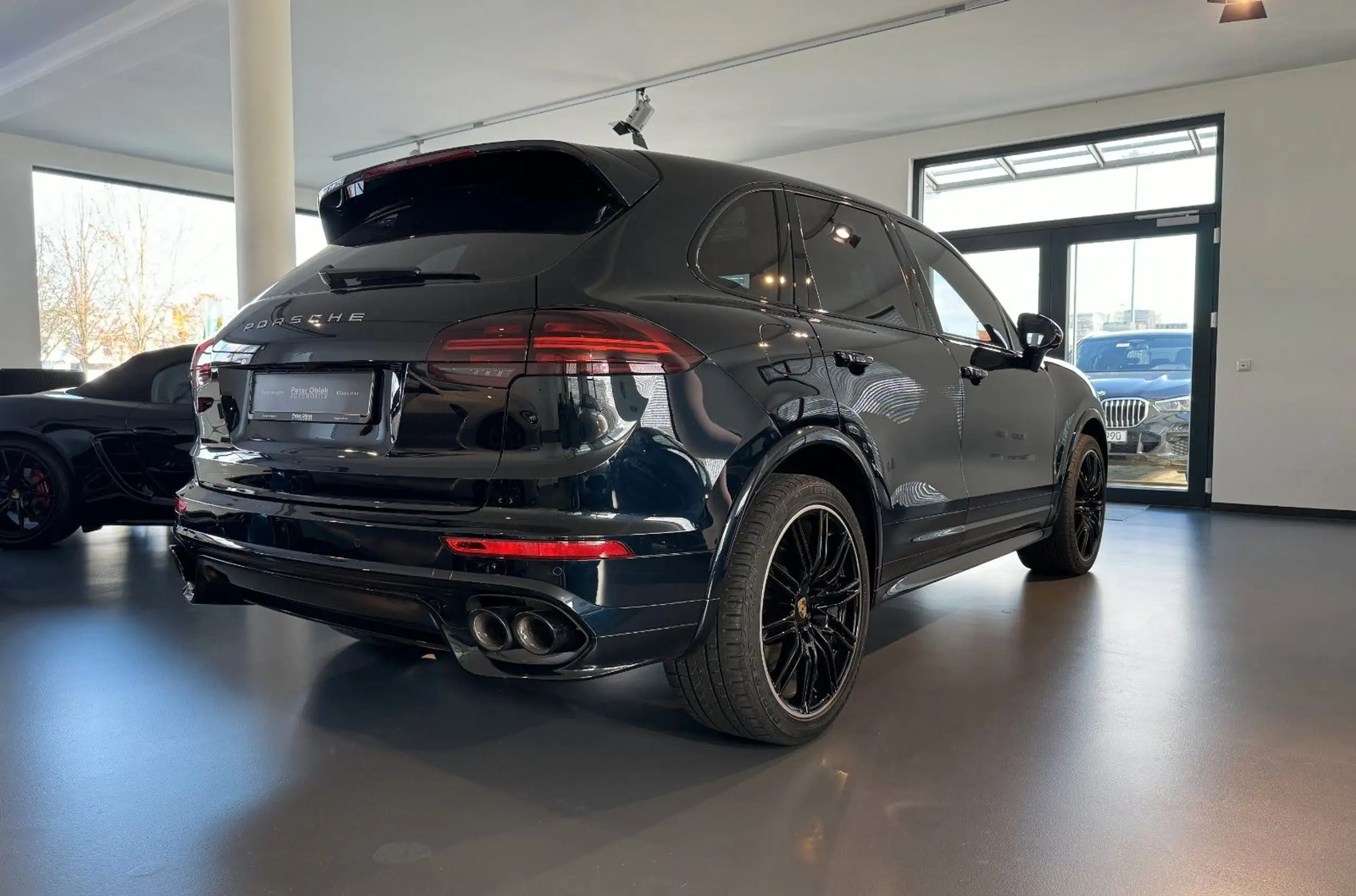 Porsche - Cayenne