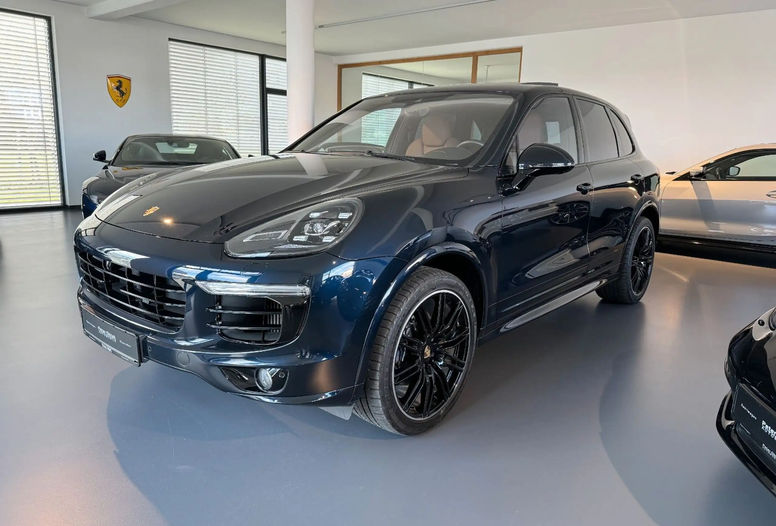 Porsche - Cayenne