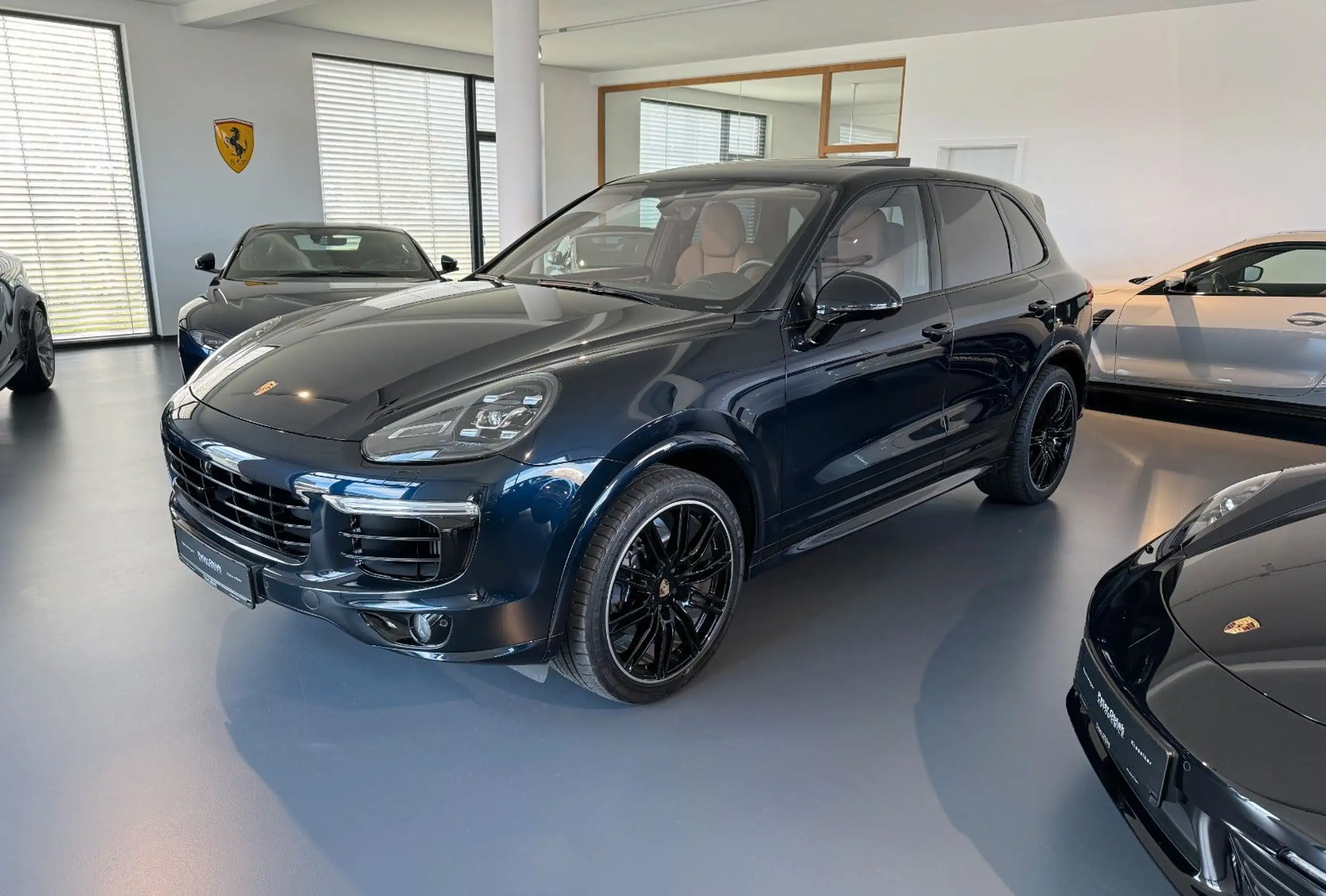 Porsche - Cayenne