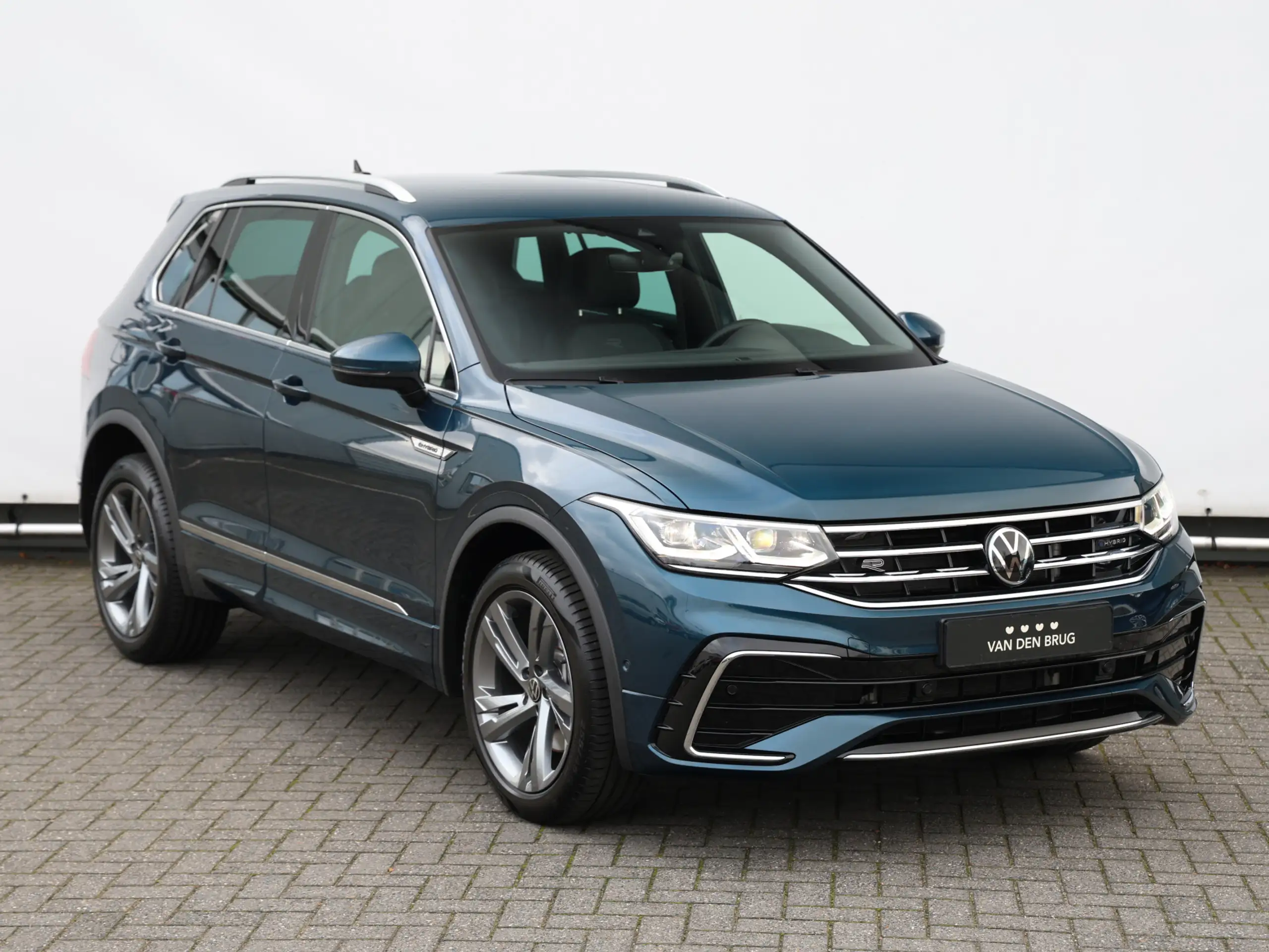 Volkswagen - Tiguan