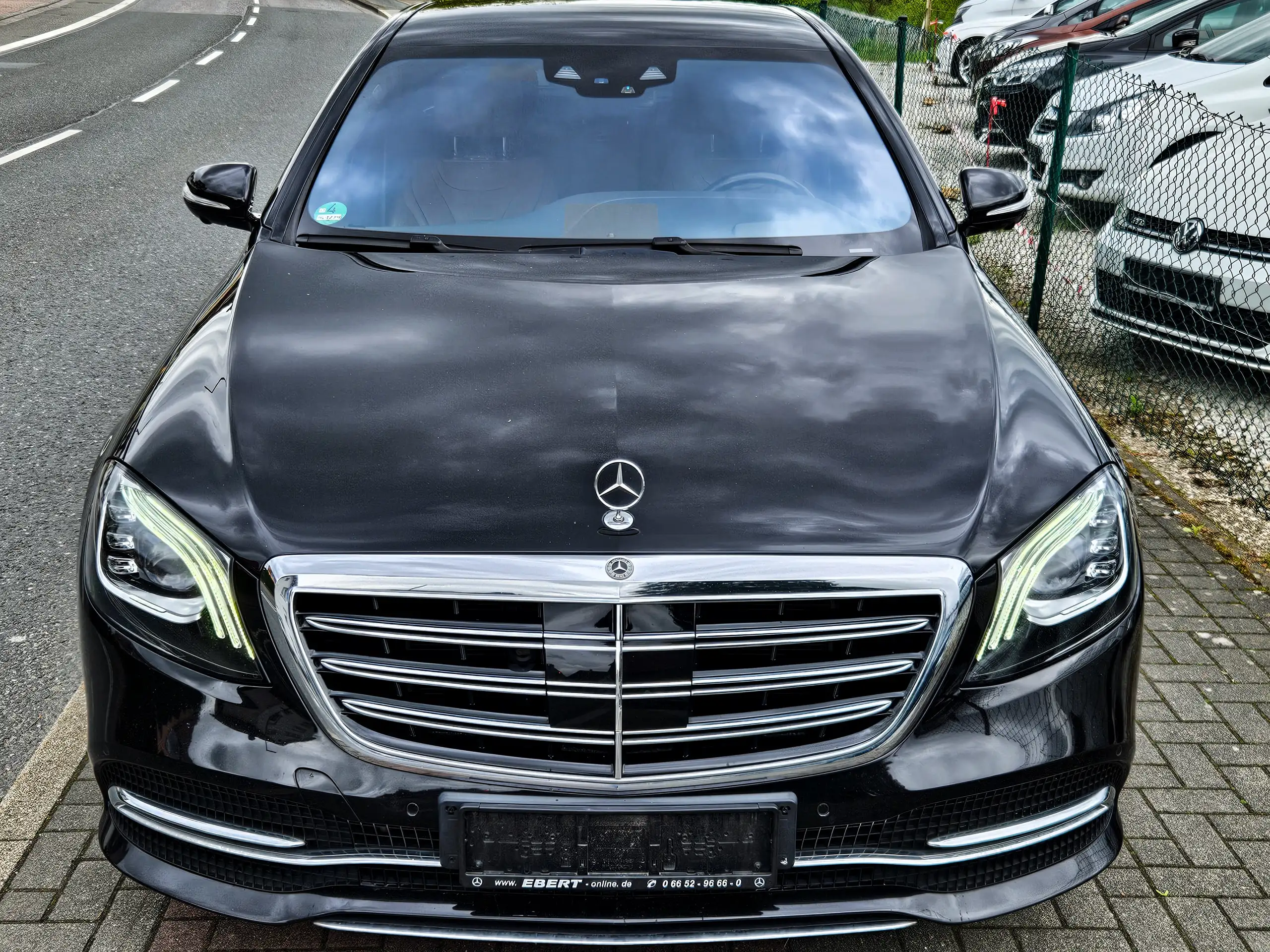 Mercedes-Benz - S 560