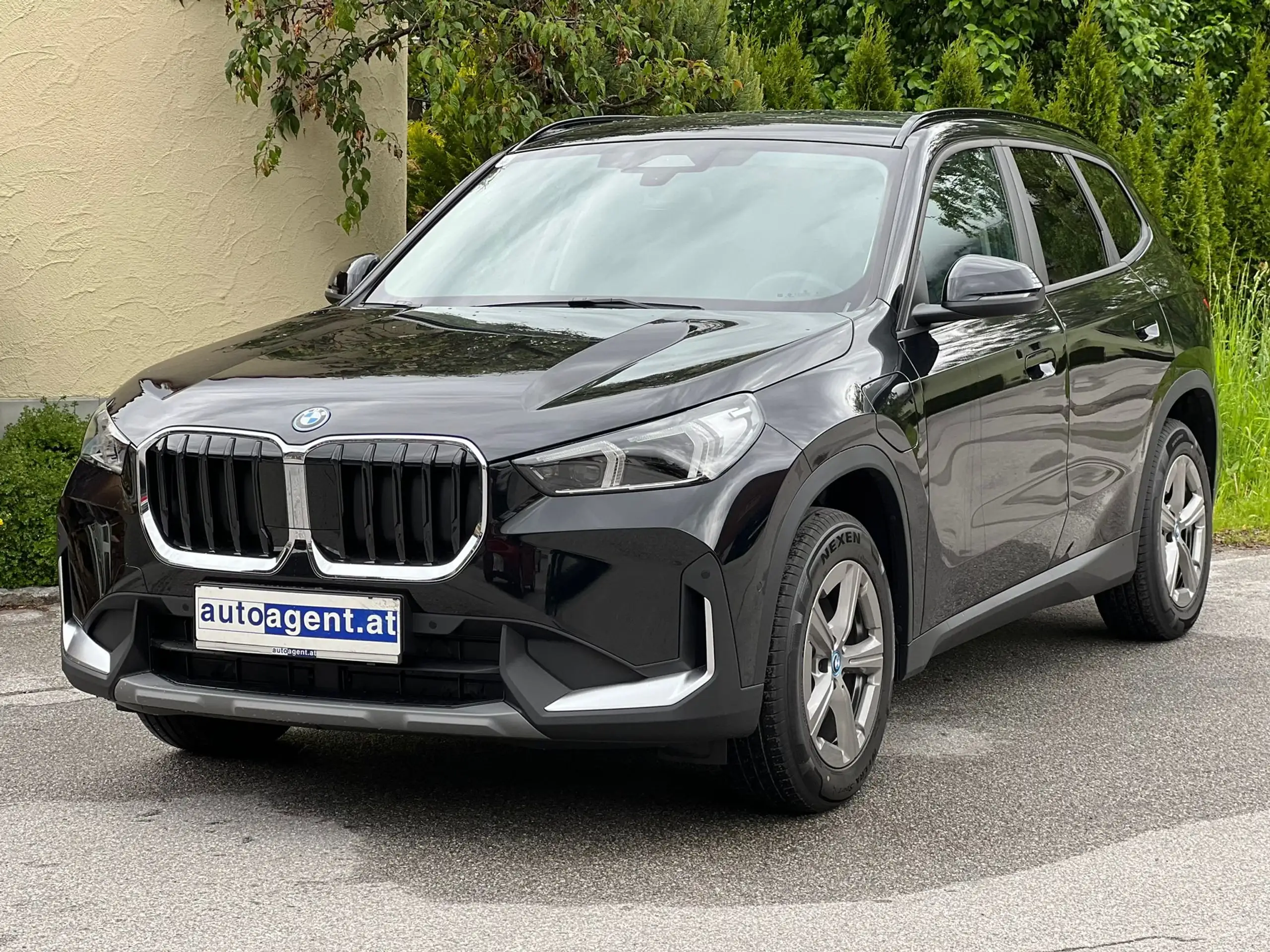 BMW - X1