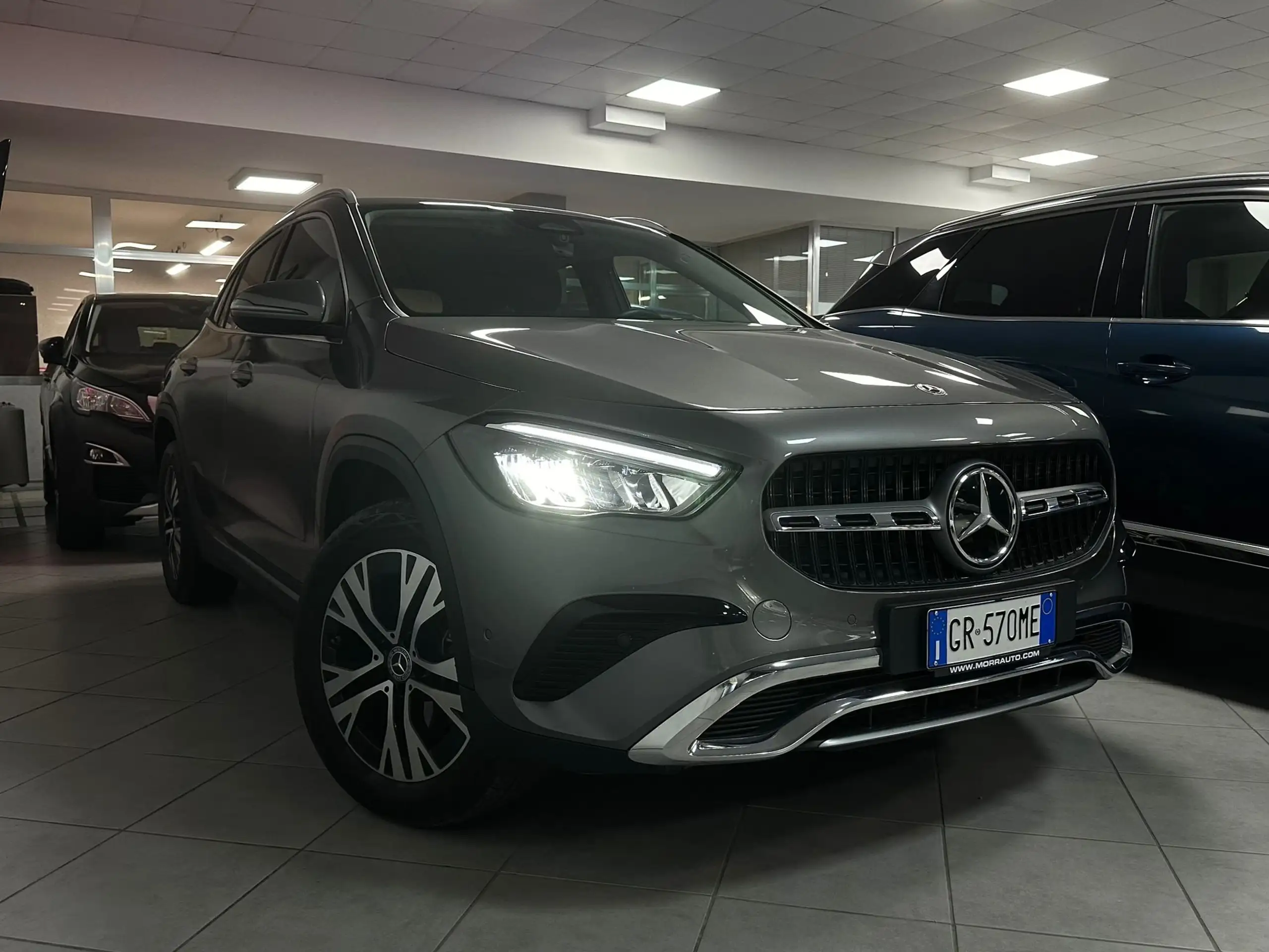 Mercedes-Benz - GLA 200