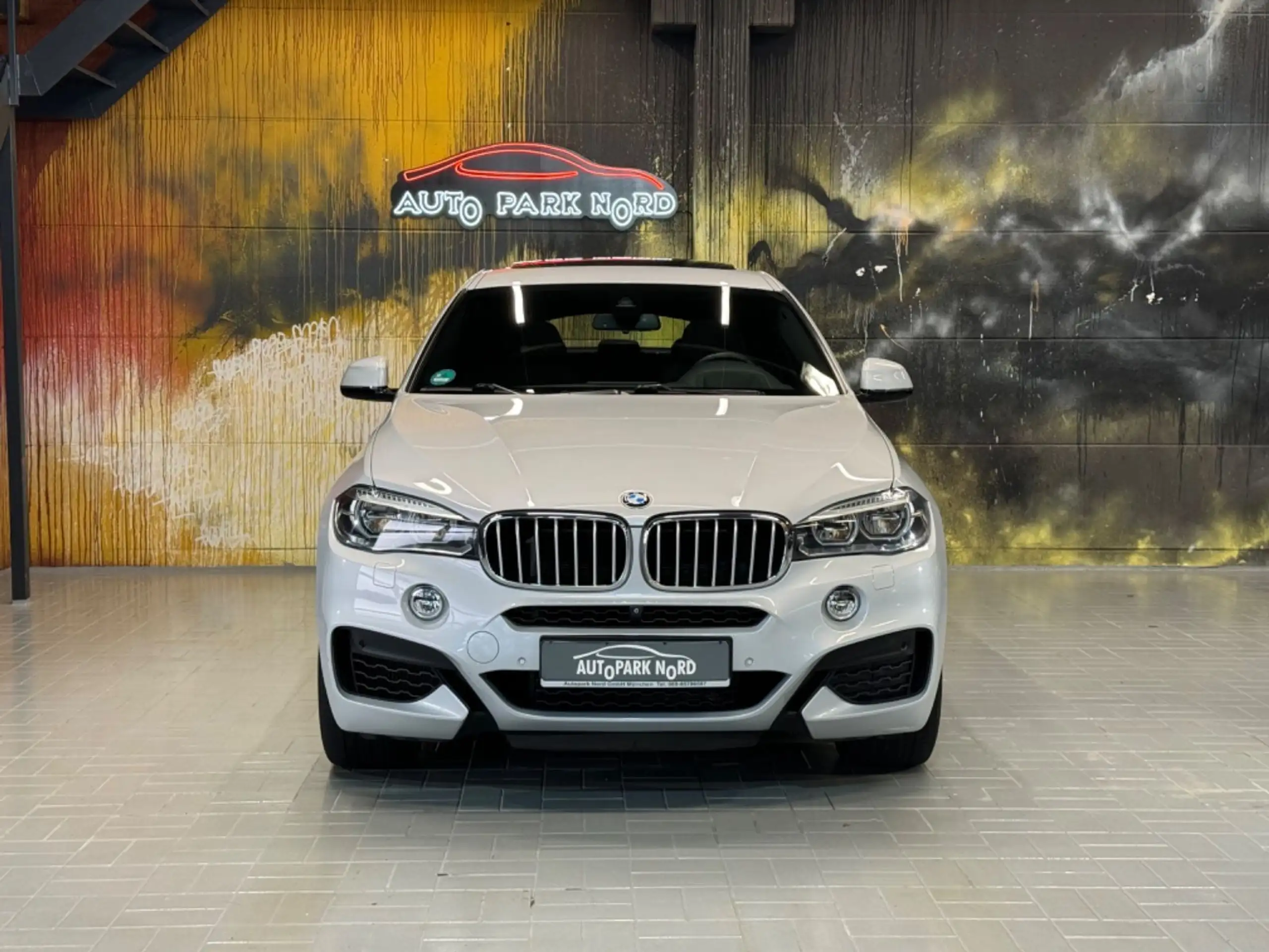 BMW - X6