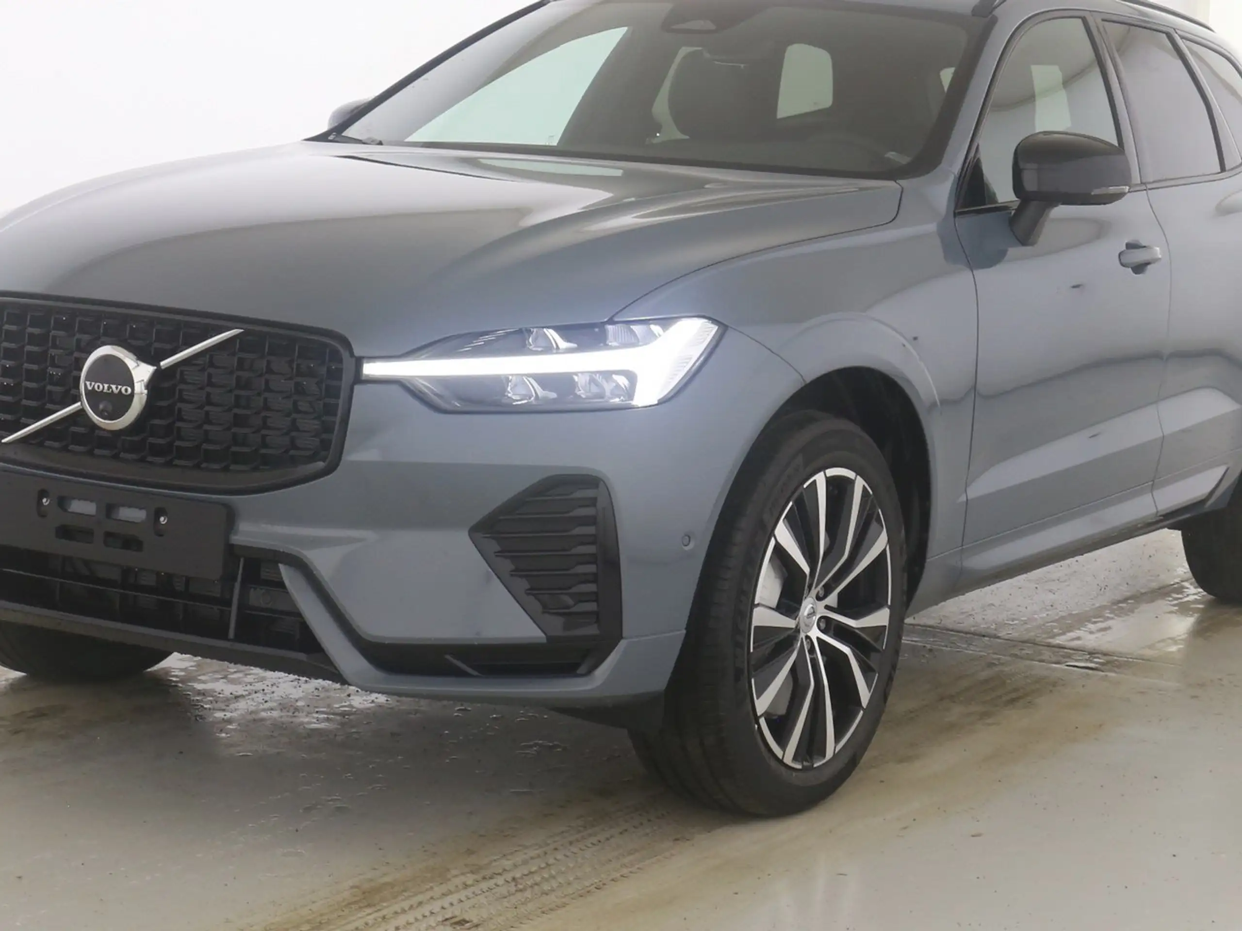 Volvo - XC60